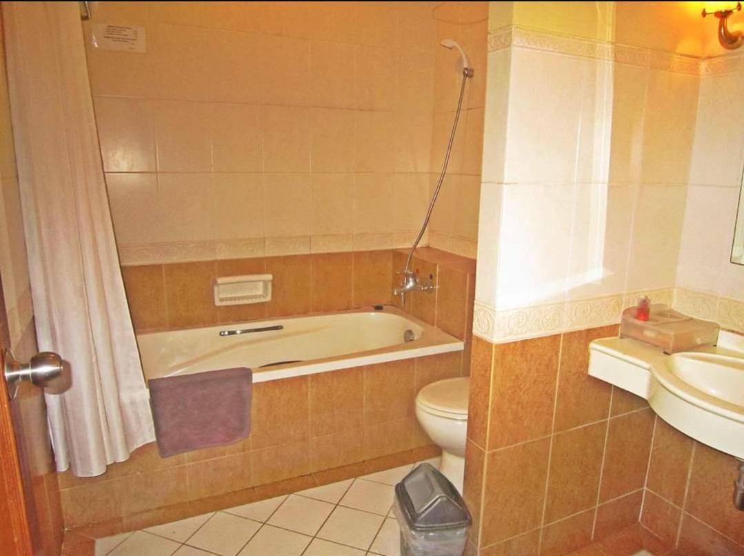 Deluxe Room - Photo 2