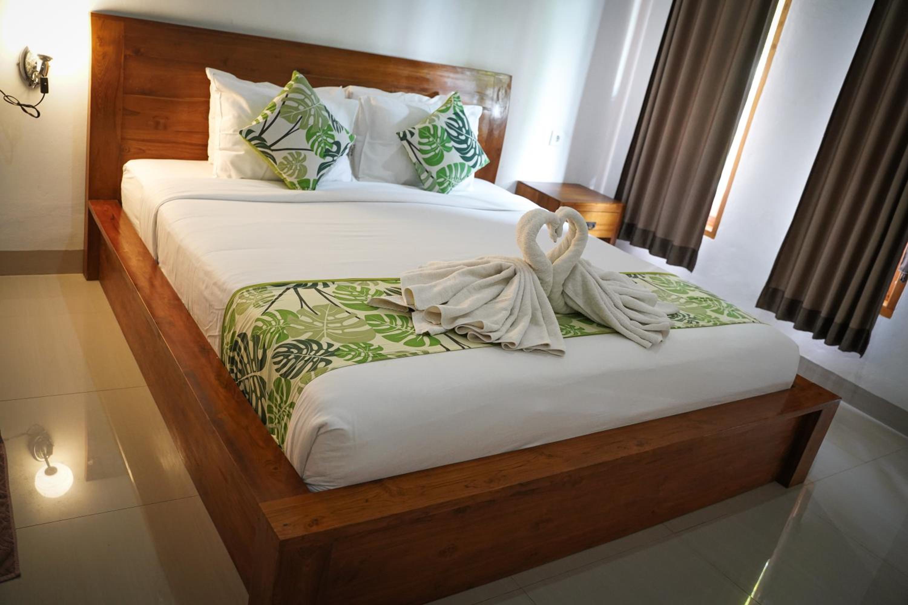 Deluxe Double Room - Photo 28