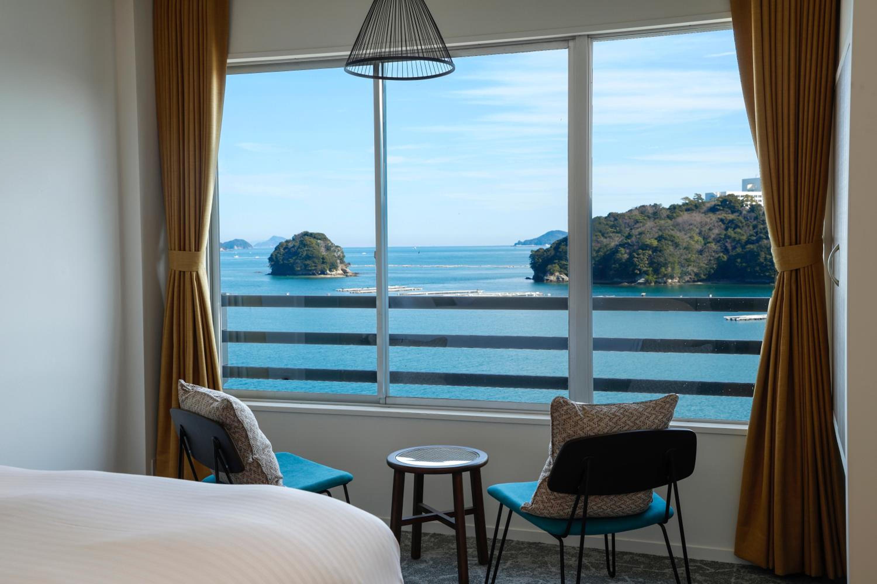 Standard Twin Room with Sea View - Photo 7