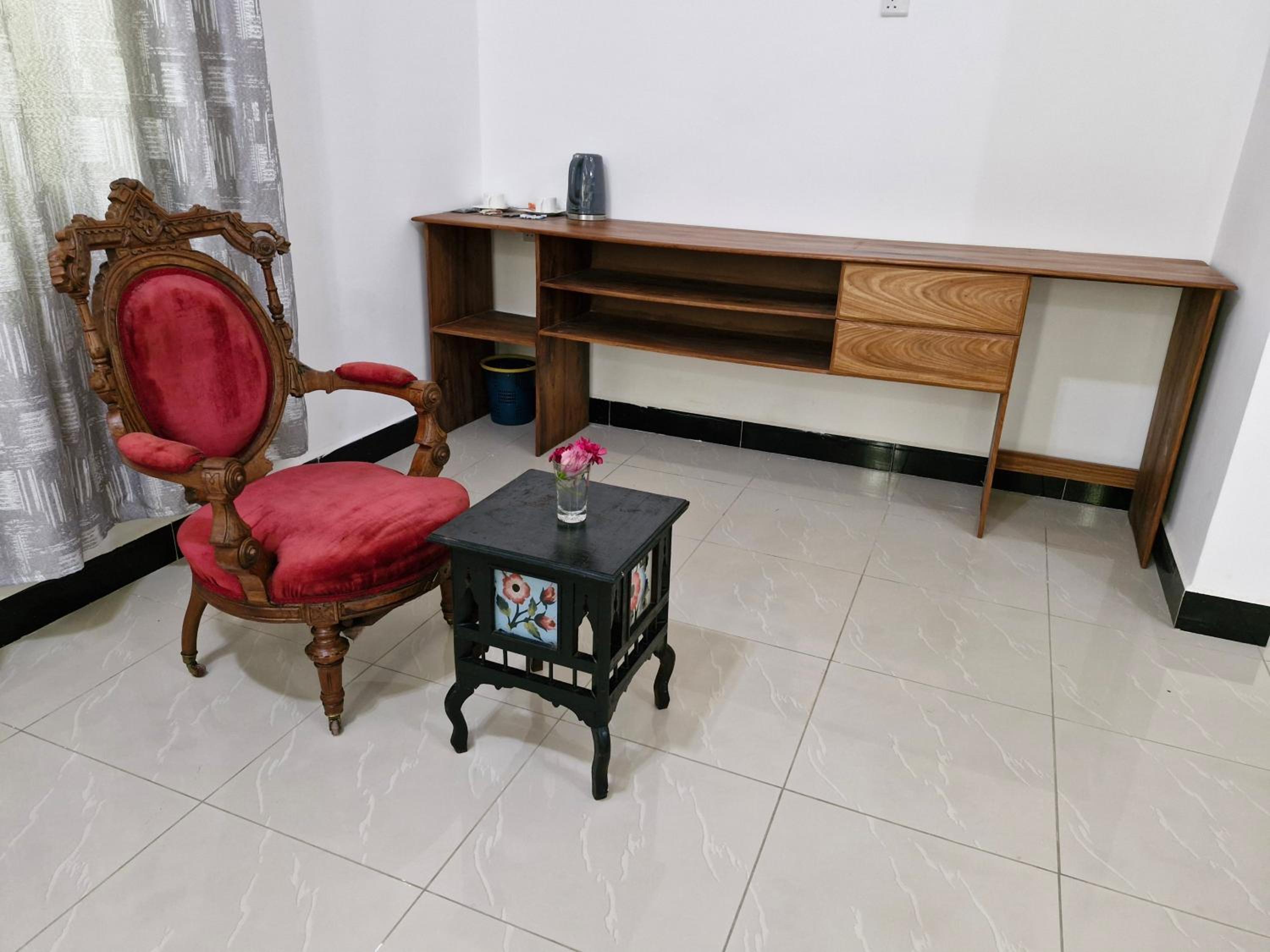 Deluxe Family Room