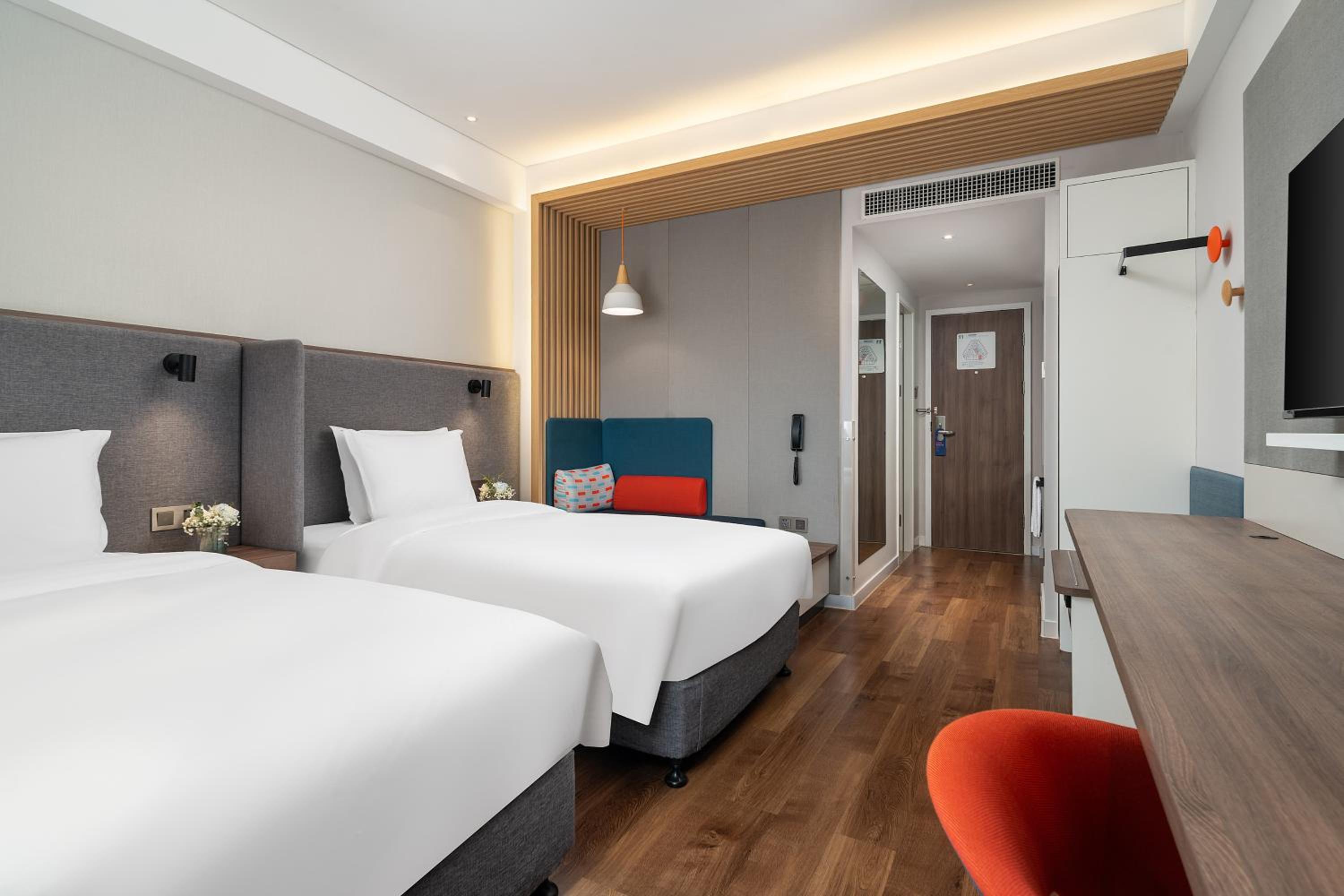 Standard Twin Room with Extra Floor Space photo 1