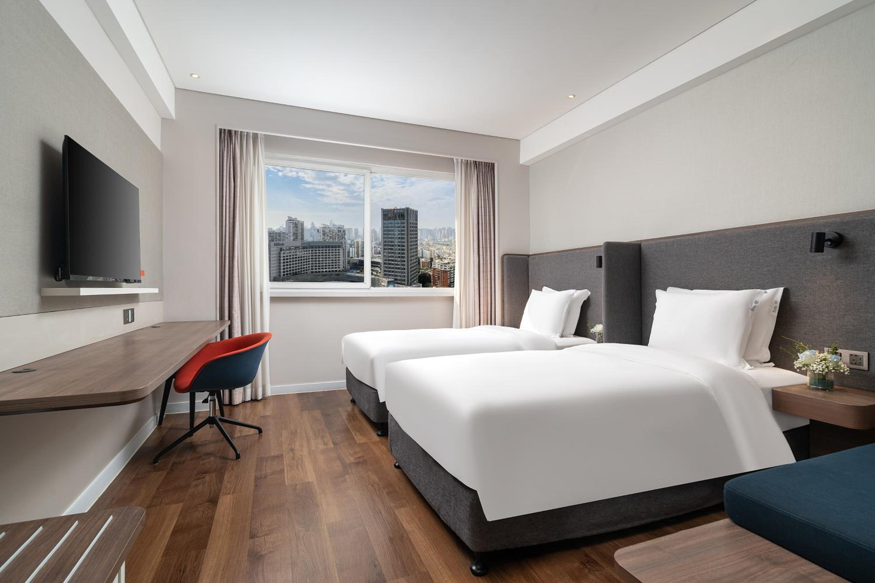 Standard Twin Room with Extra Floor Space photo 2