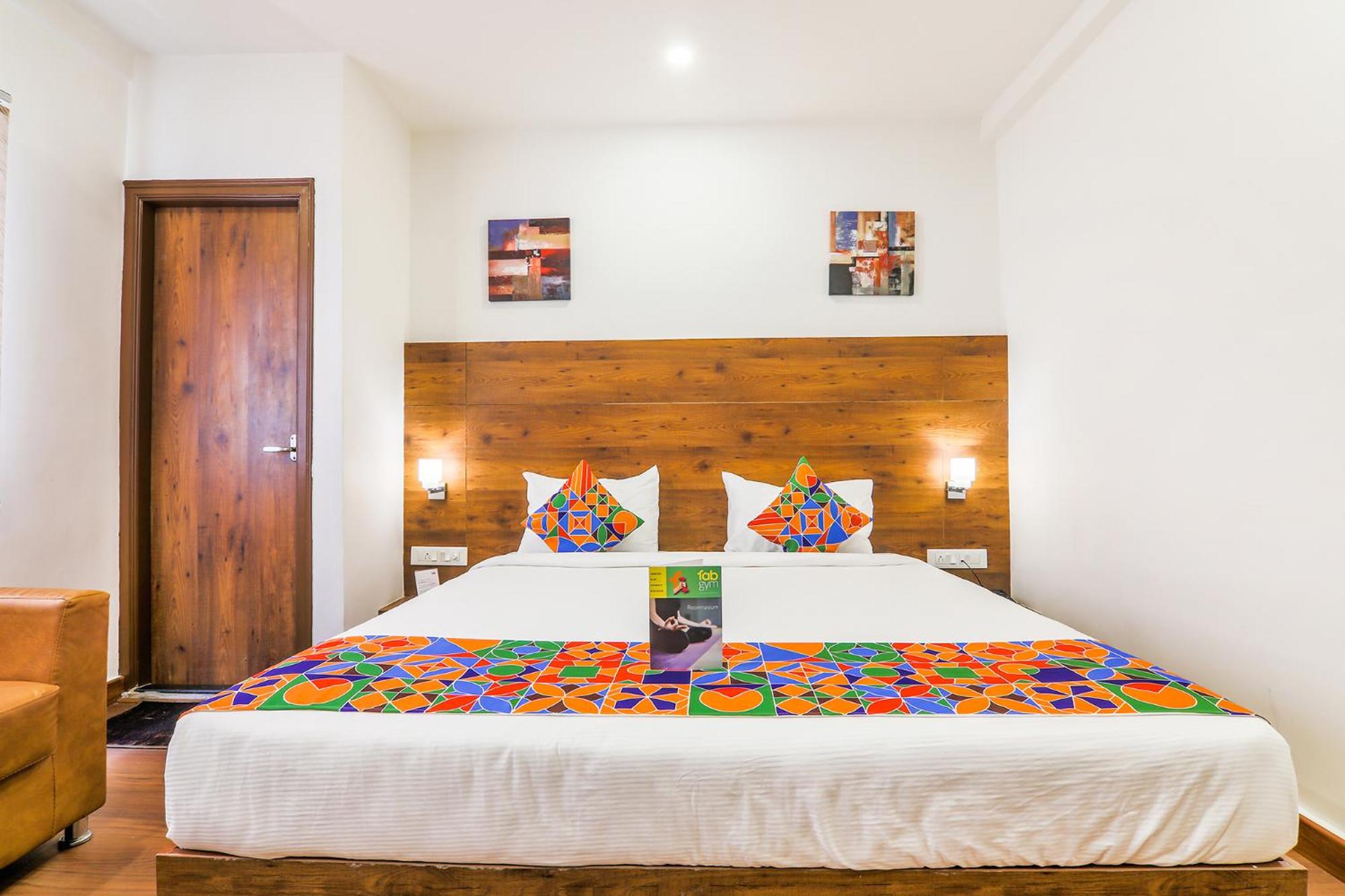 Deluxe Room - Photo 3