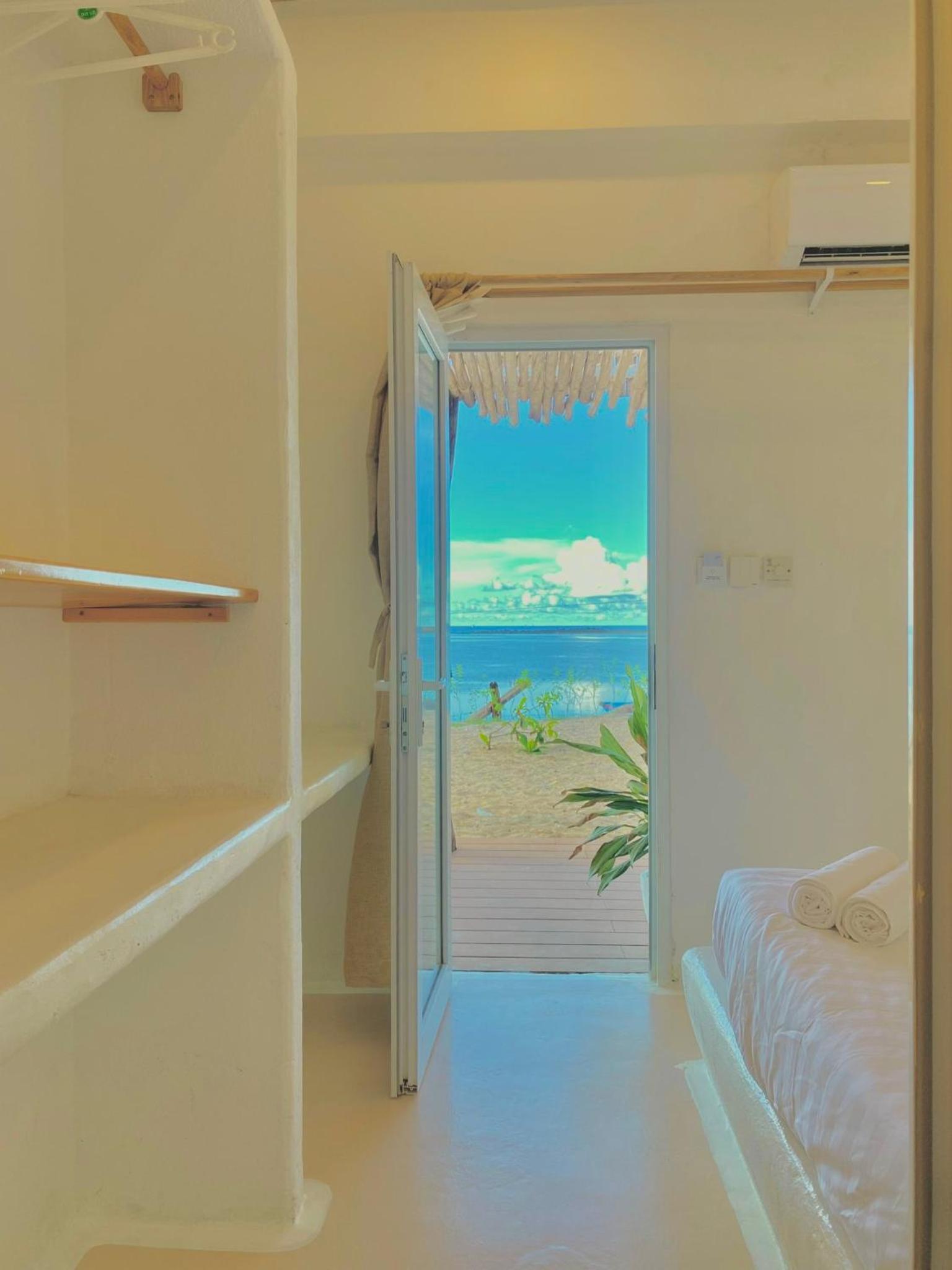 Deluxe Double Room with Sea View photo 1