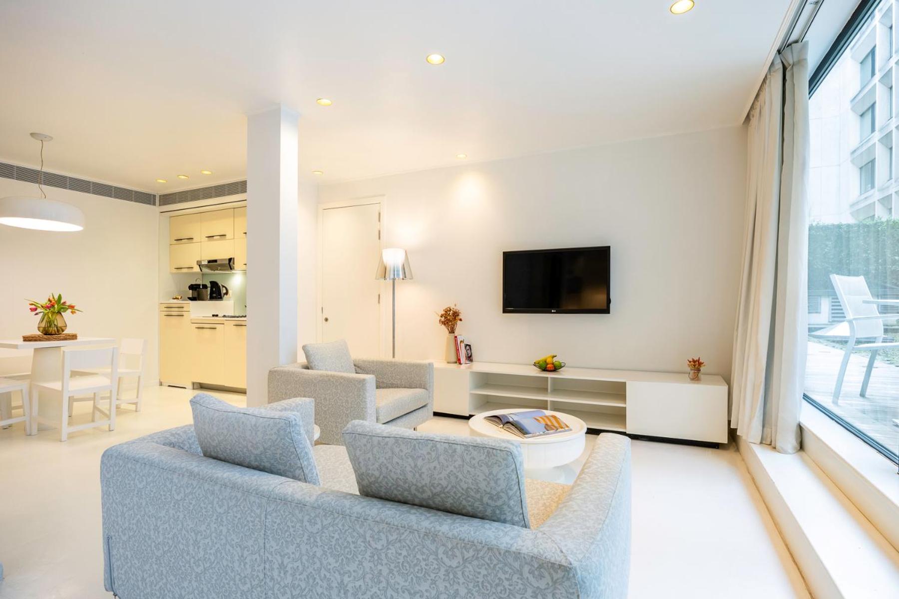Apartment with Terrace