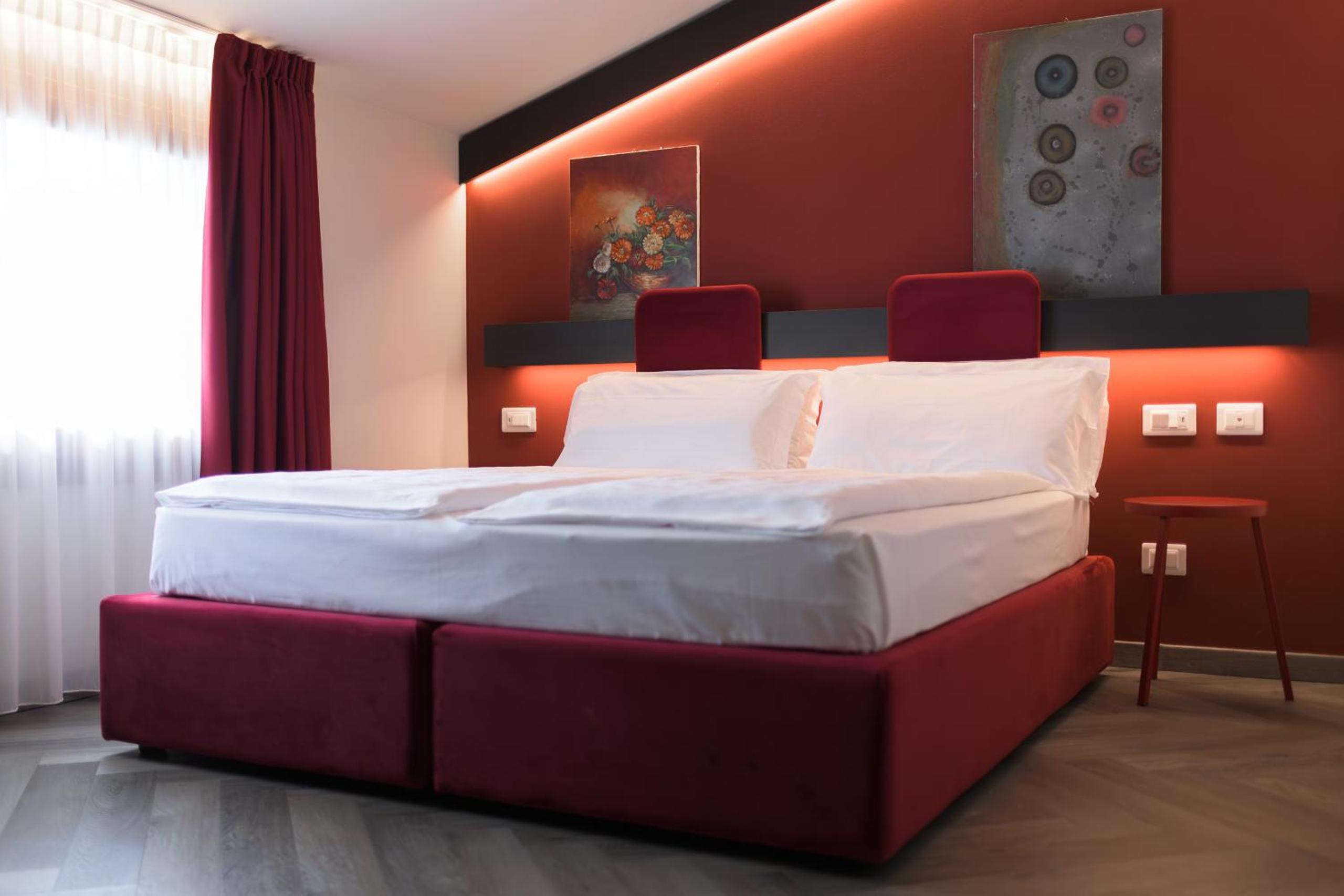 Double or Twin Room - Photo 1