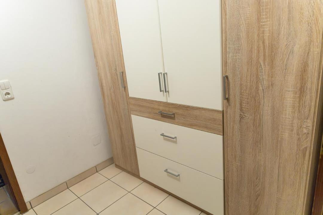 Apartment photo 2