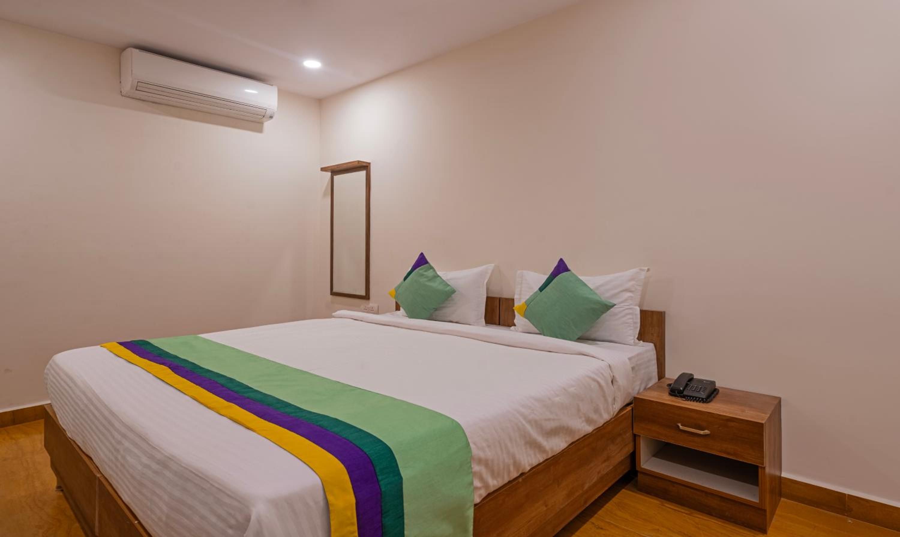 Deluxe Room With City View
