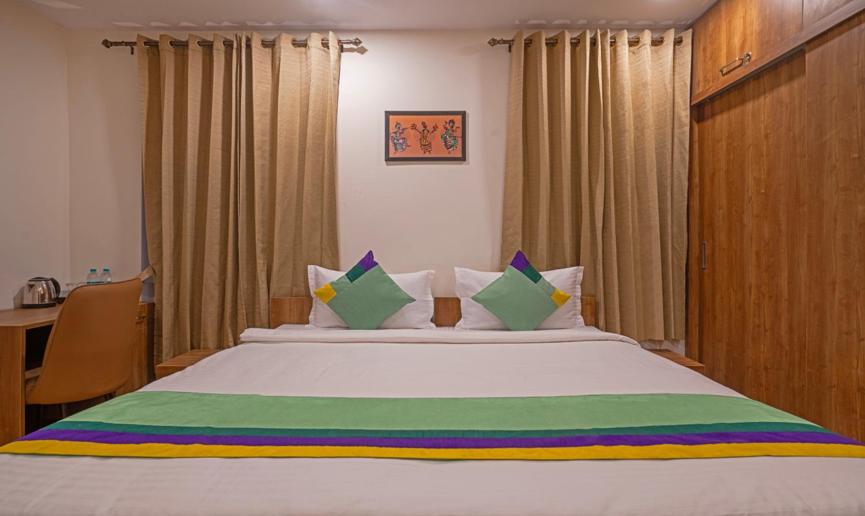 Standard Room With City View photo 2