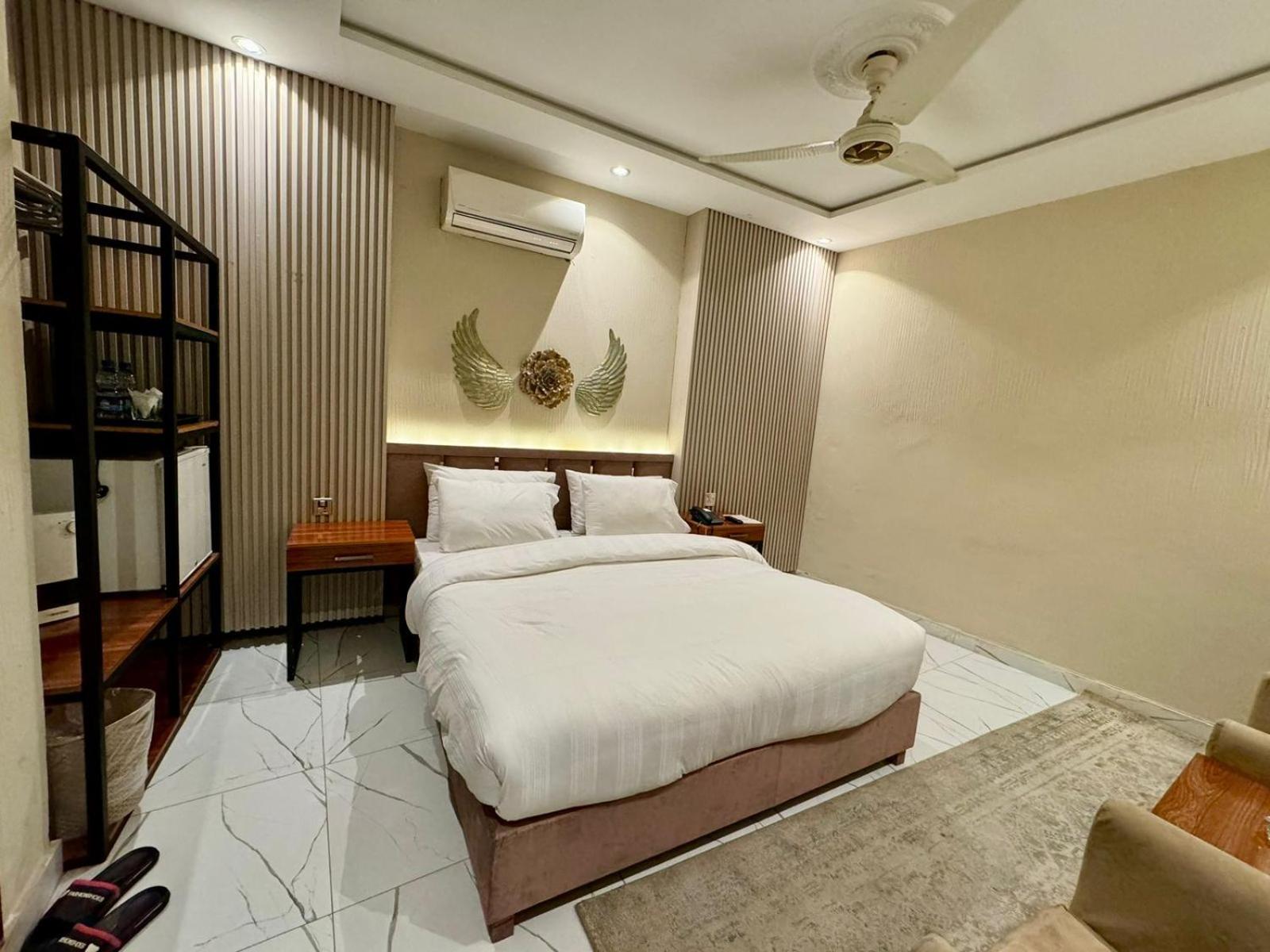 Deluxe Single Room photo 2