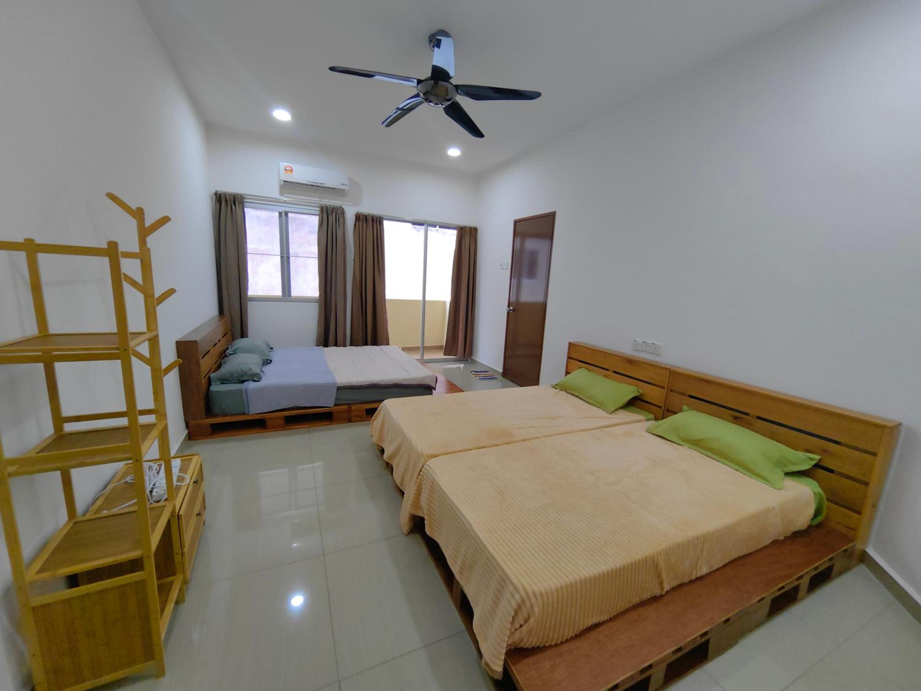 Quadruple Room With Balcony photo 1