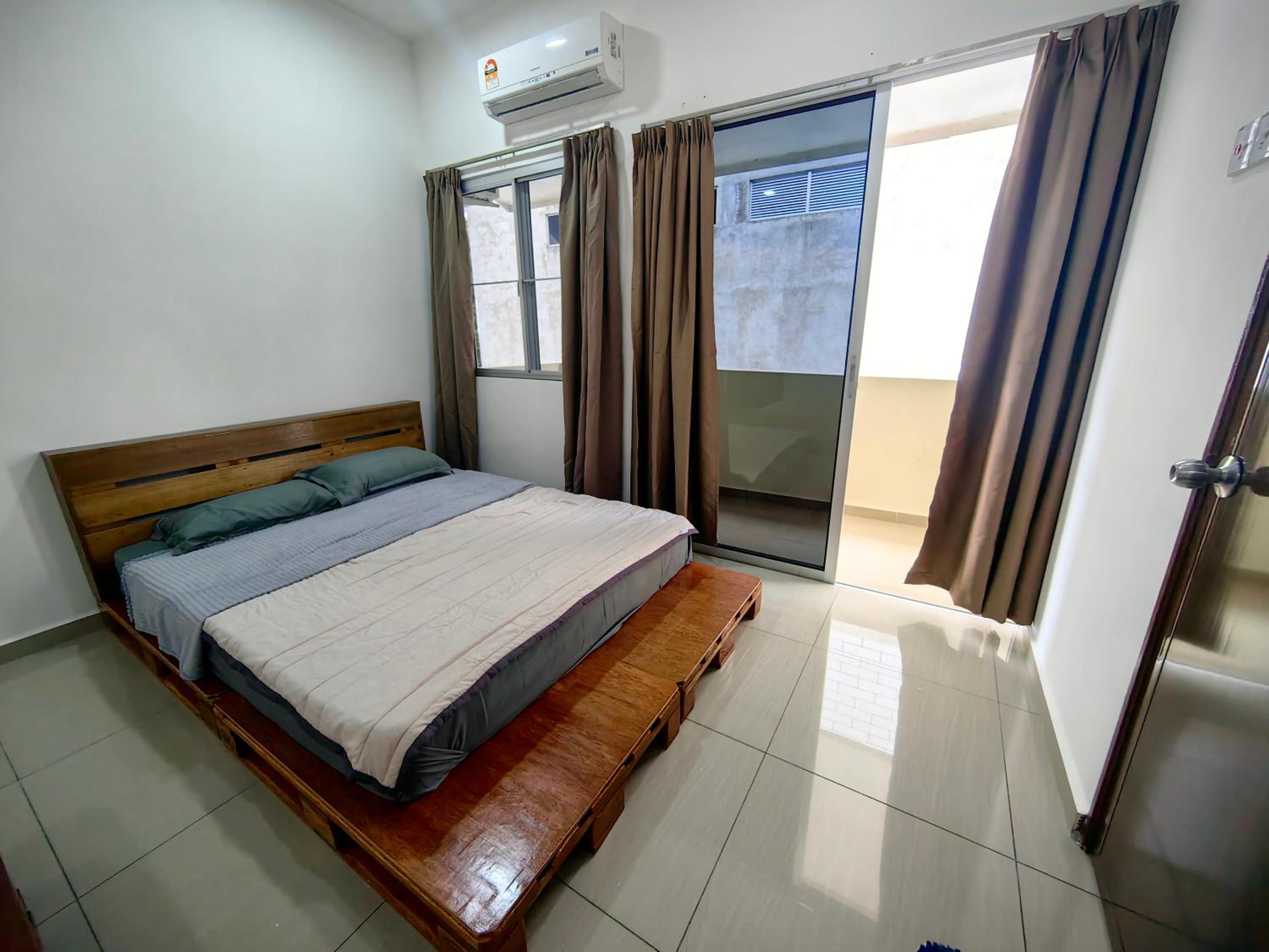 Quadruple Room With Balcony photo 3