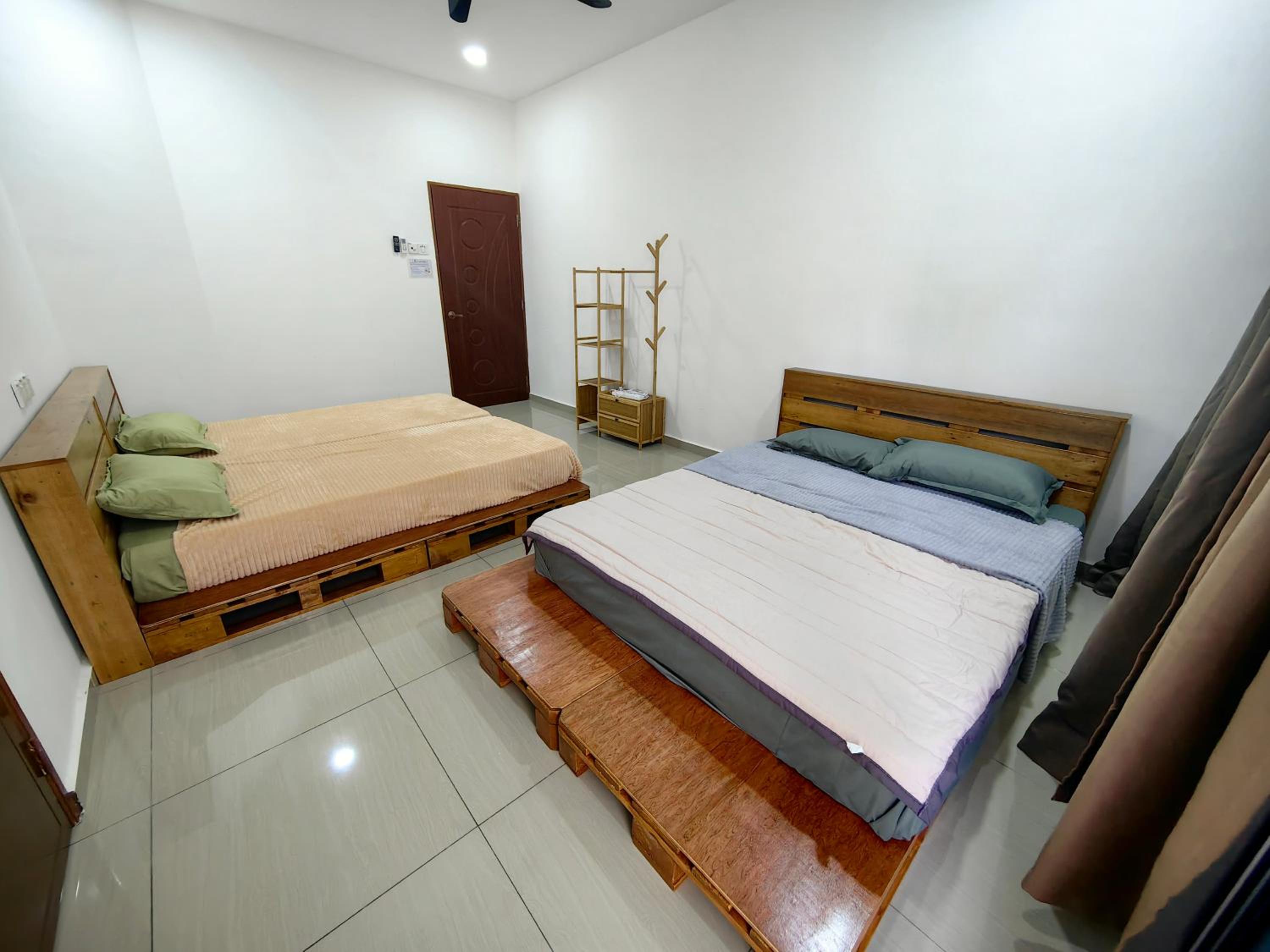 Quadruple Room With Balcony photo 2