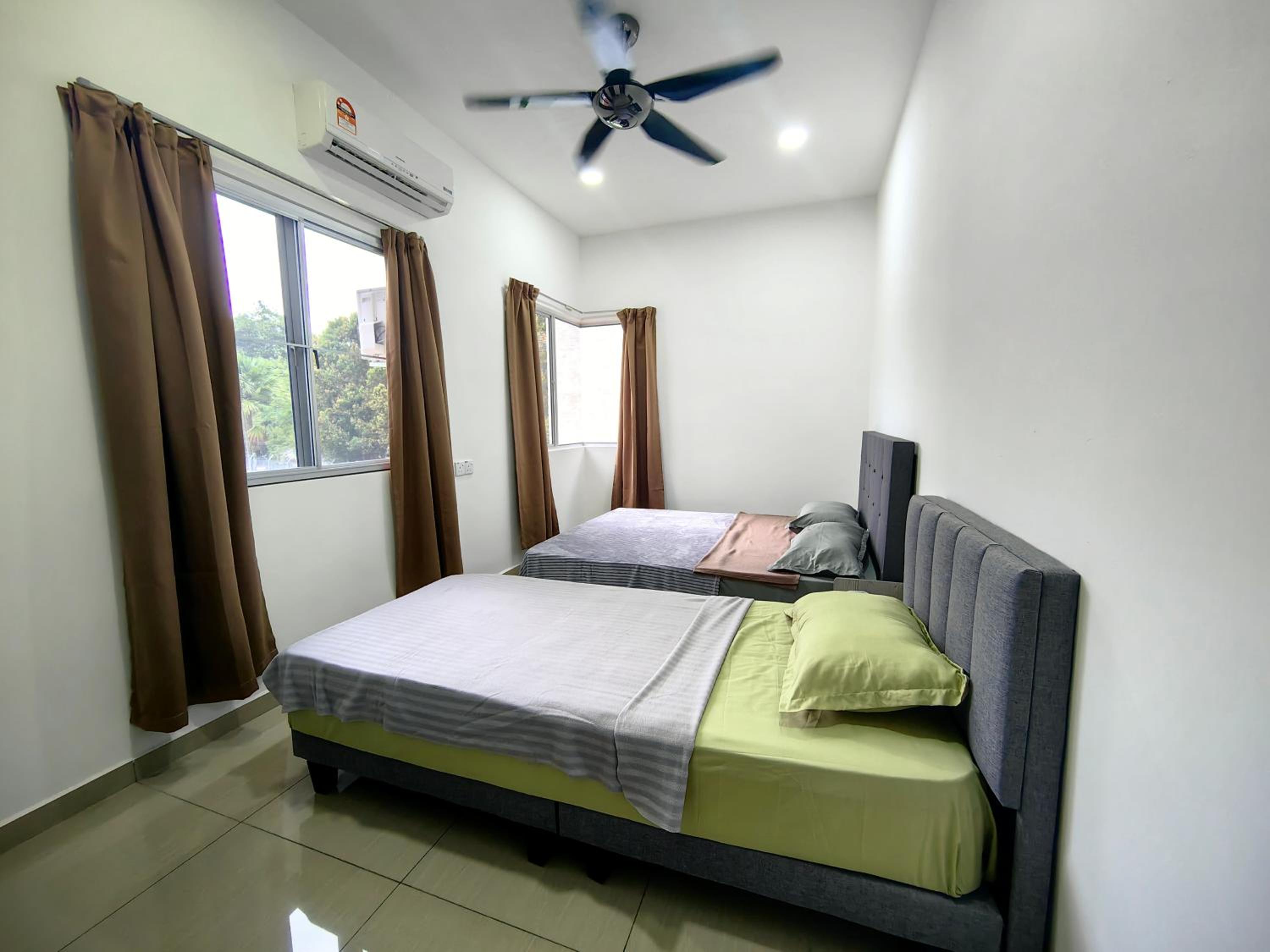 Triple Room With Bathroom photo 2