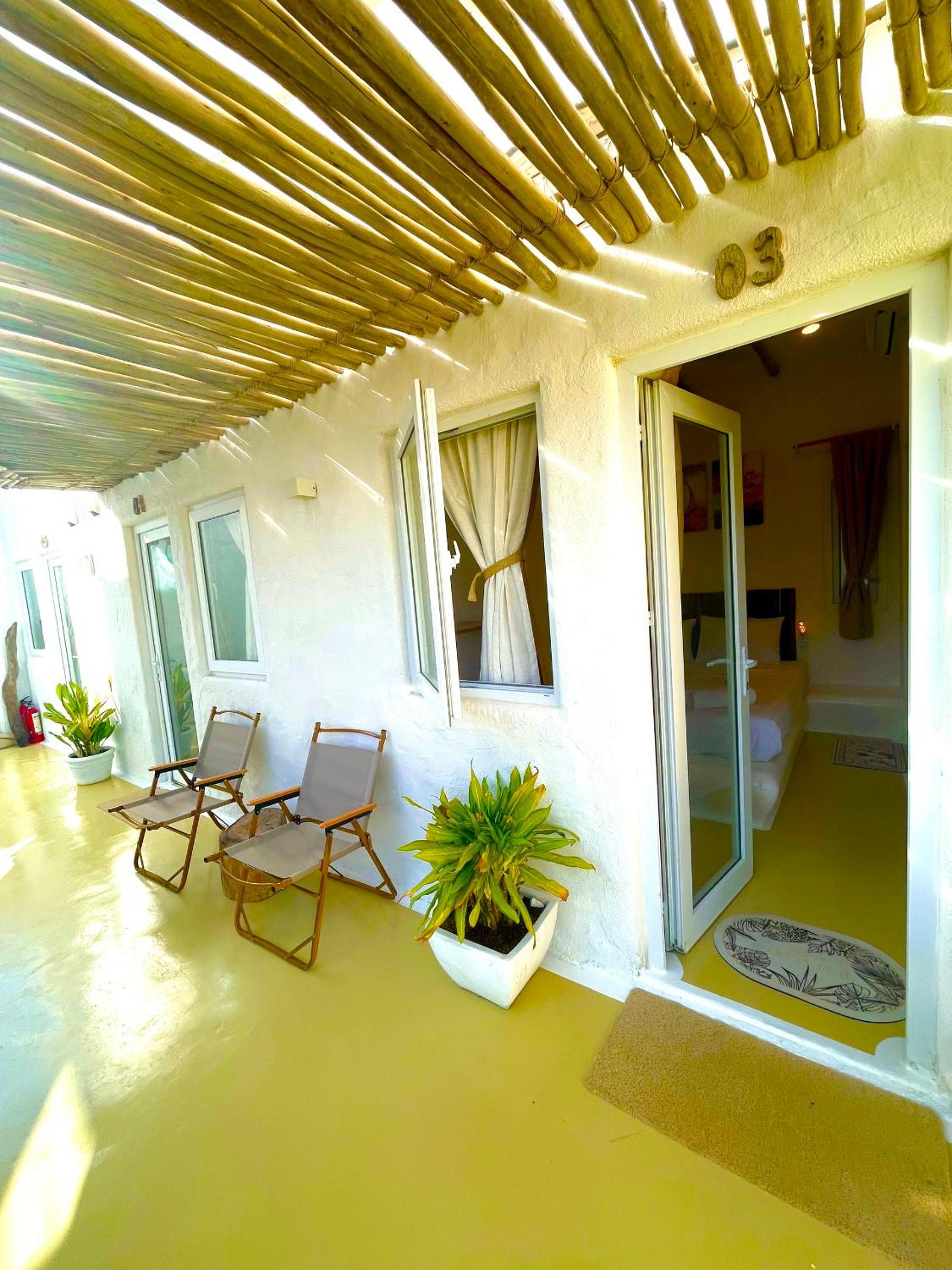 Double Room with Garden View photo 3