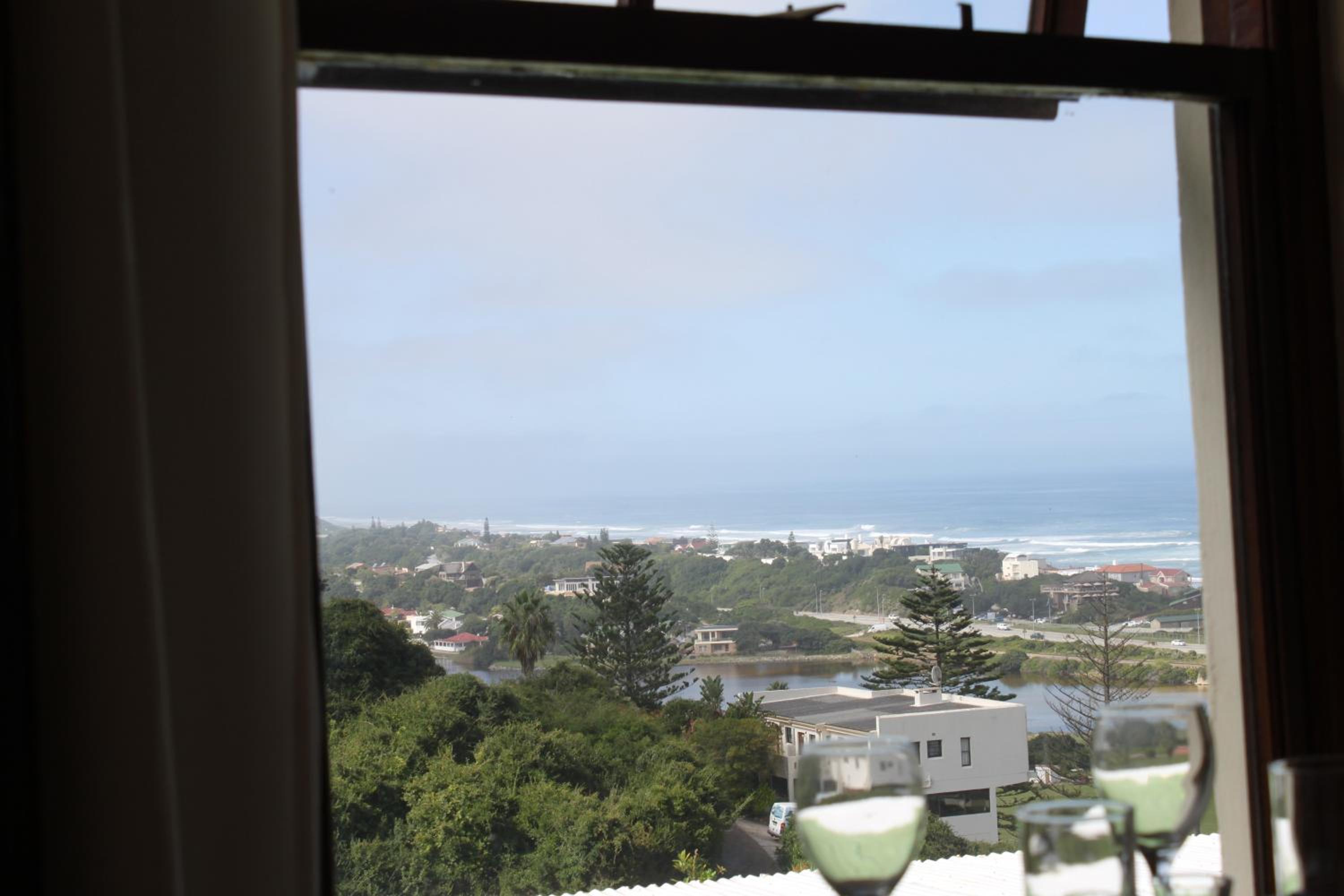 Double Room with View - Photo 6