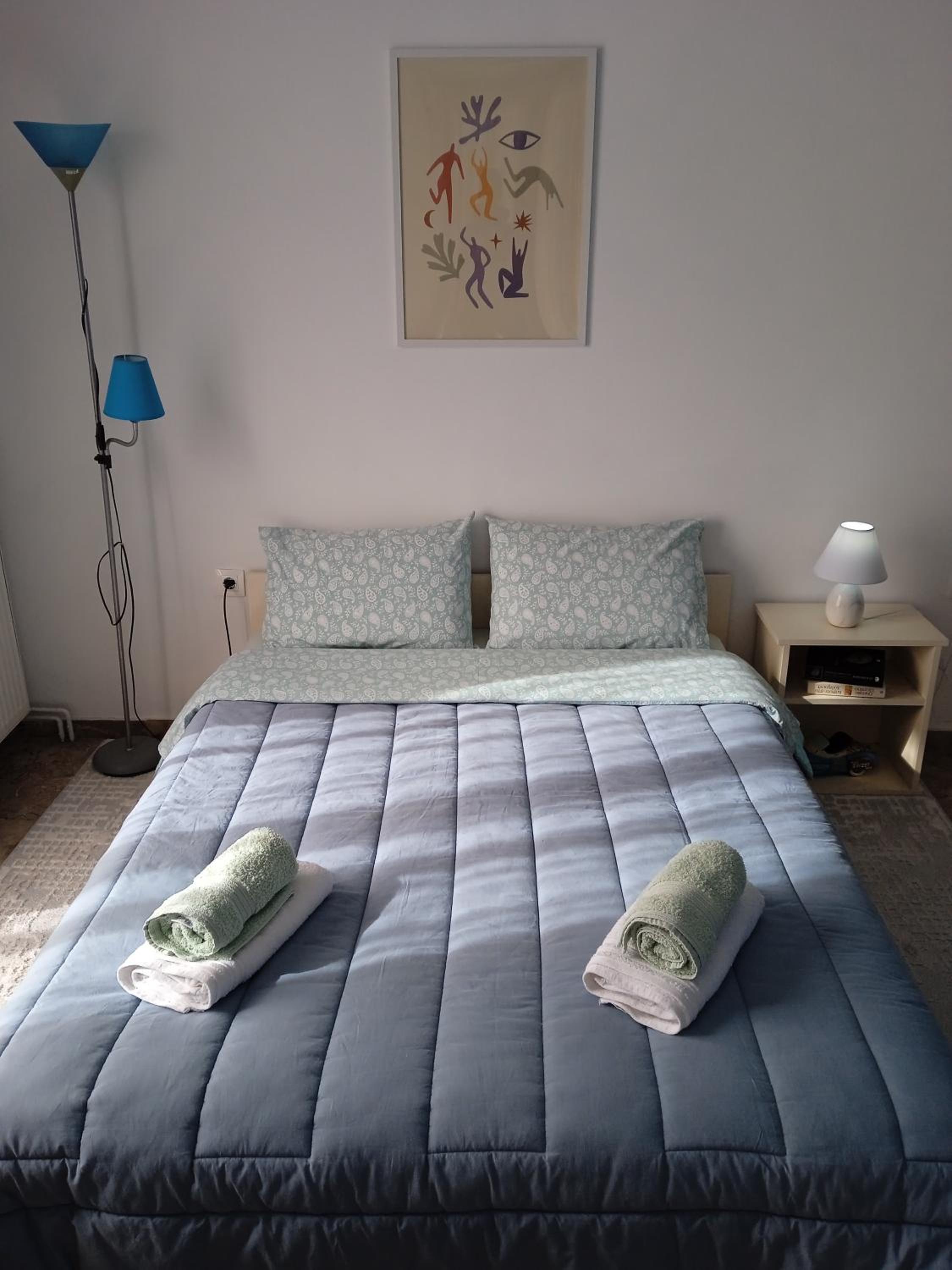 Two-Bedroom House - Photo 21