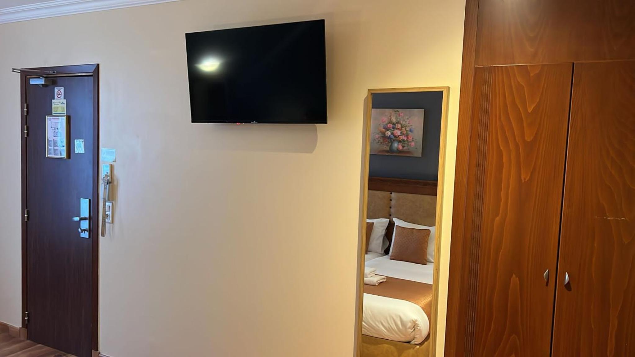 Superior Twin Room photo 2