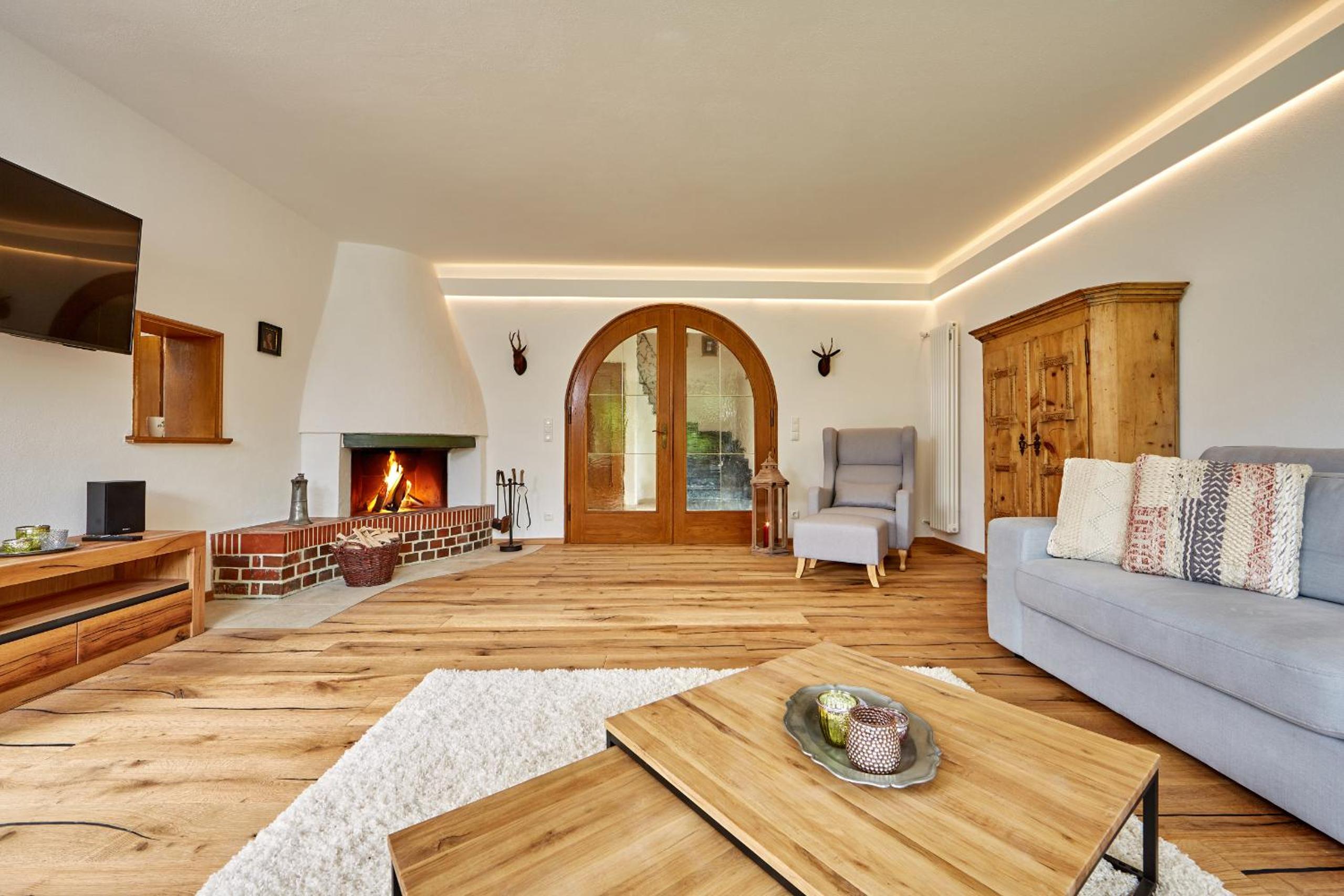 Villa photo 1