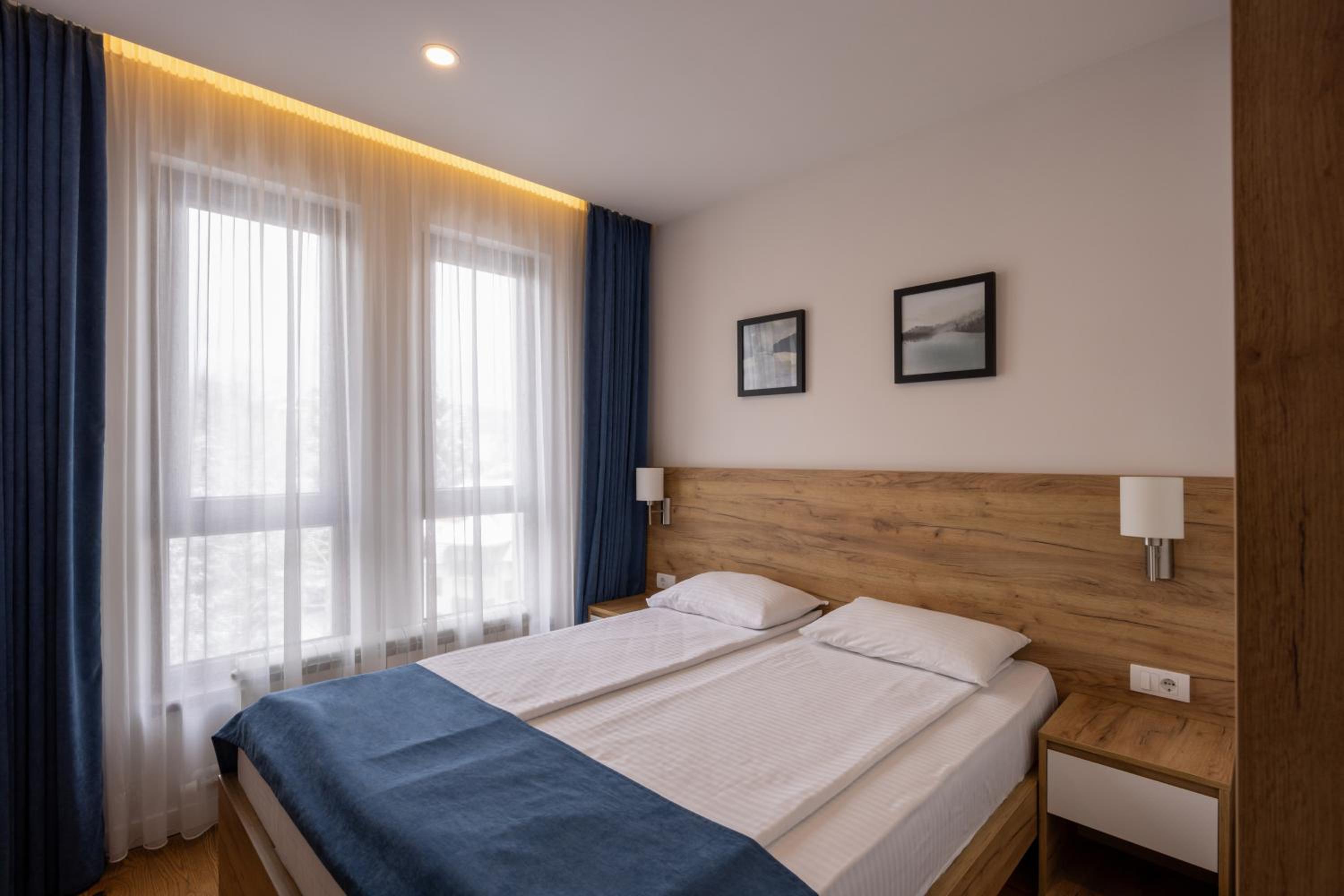 One-Bedroom Apartment - Photo 4