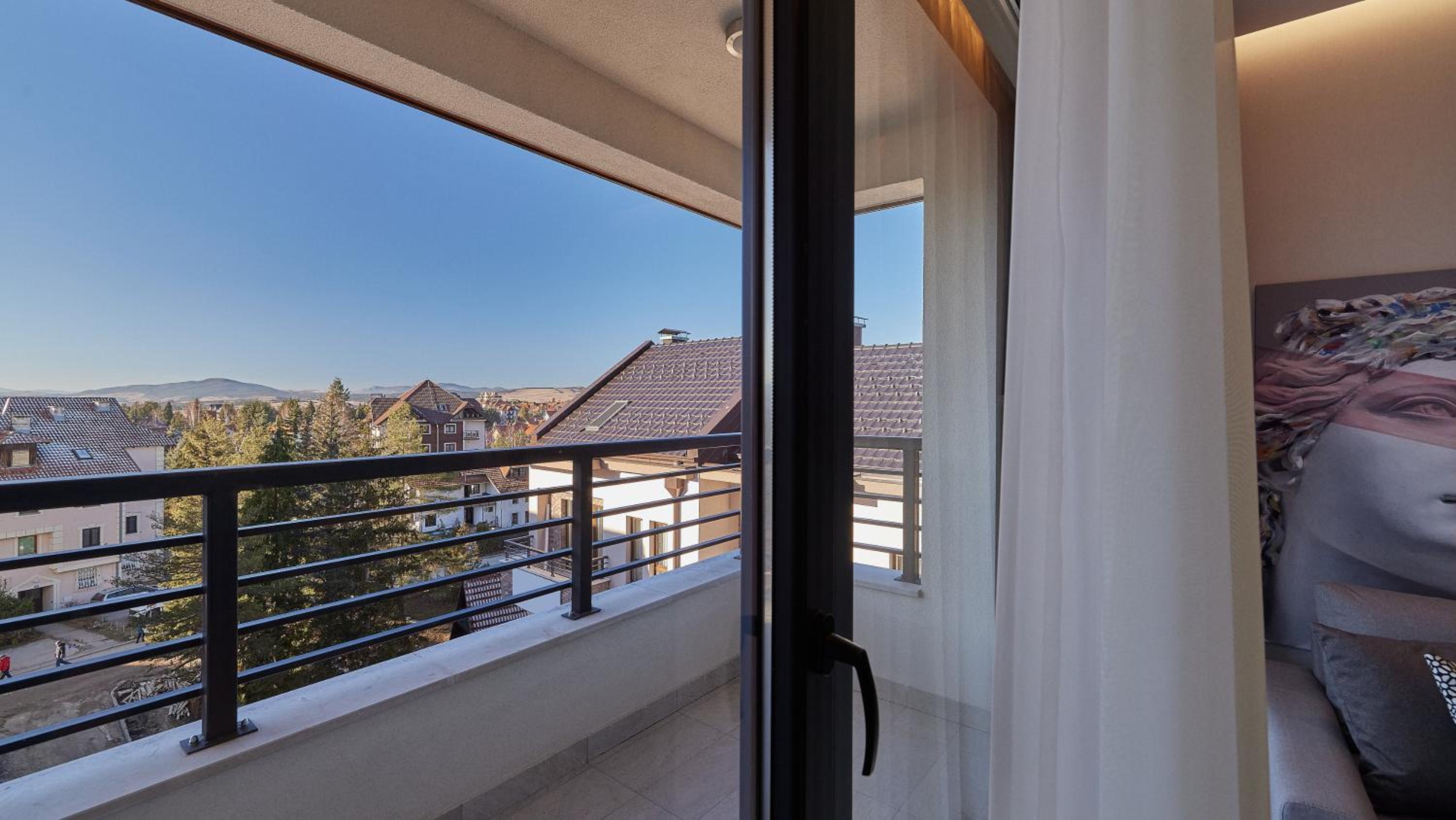 Premium Studio Apartment - Photo 5