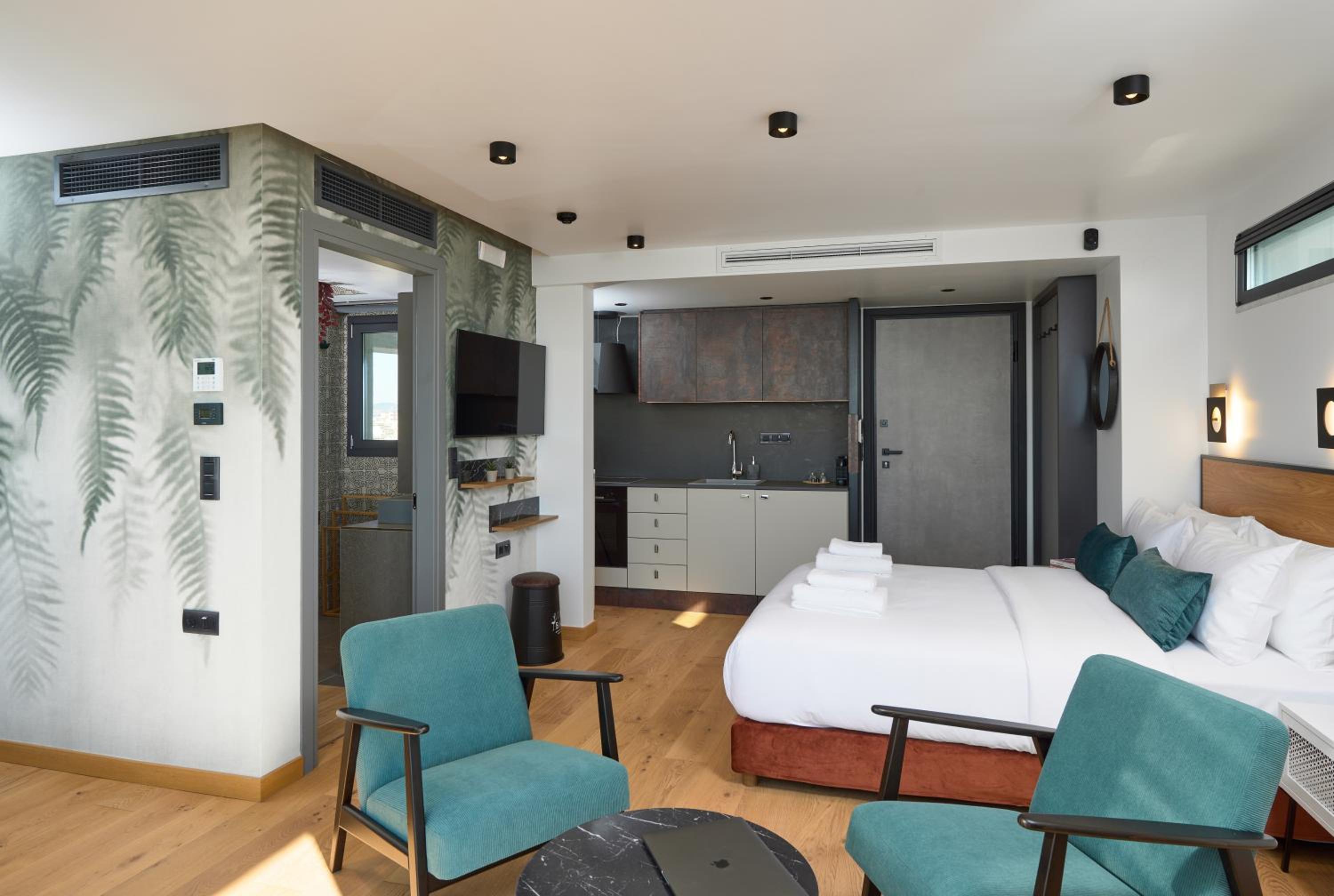 Superior Suite with Sea View photo 3
