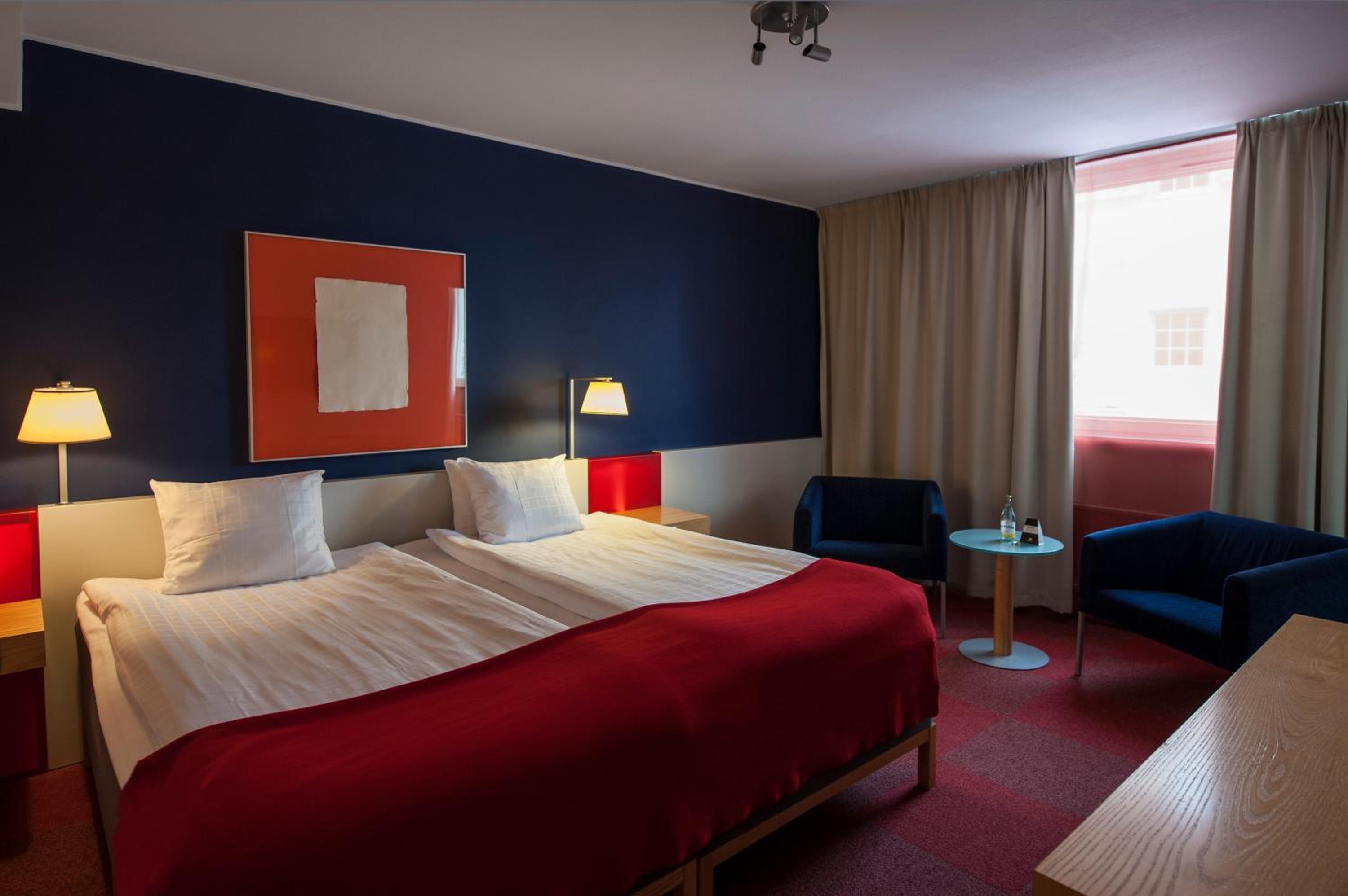 Classic Twin Room - Photo 2