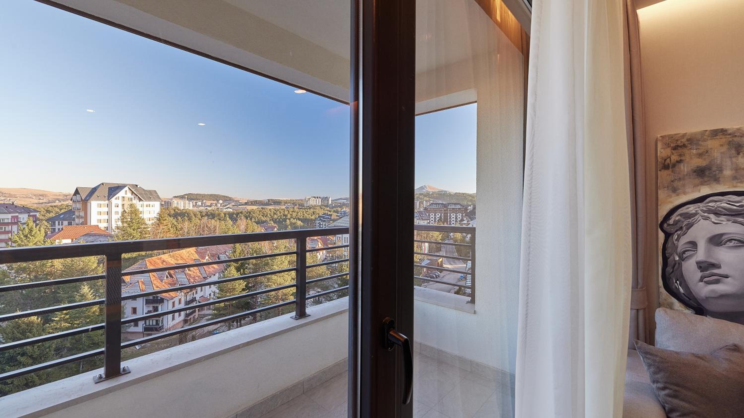 Premium Two-Bedroom Apartment - Photo 6
