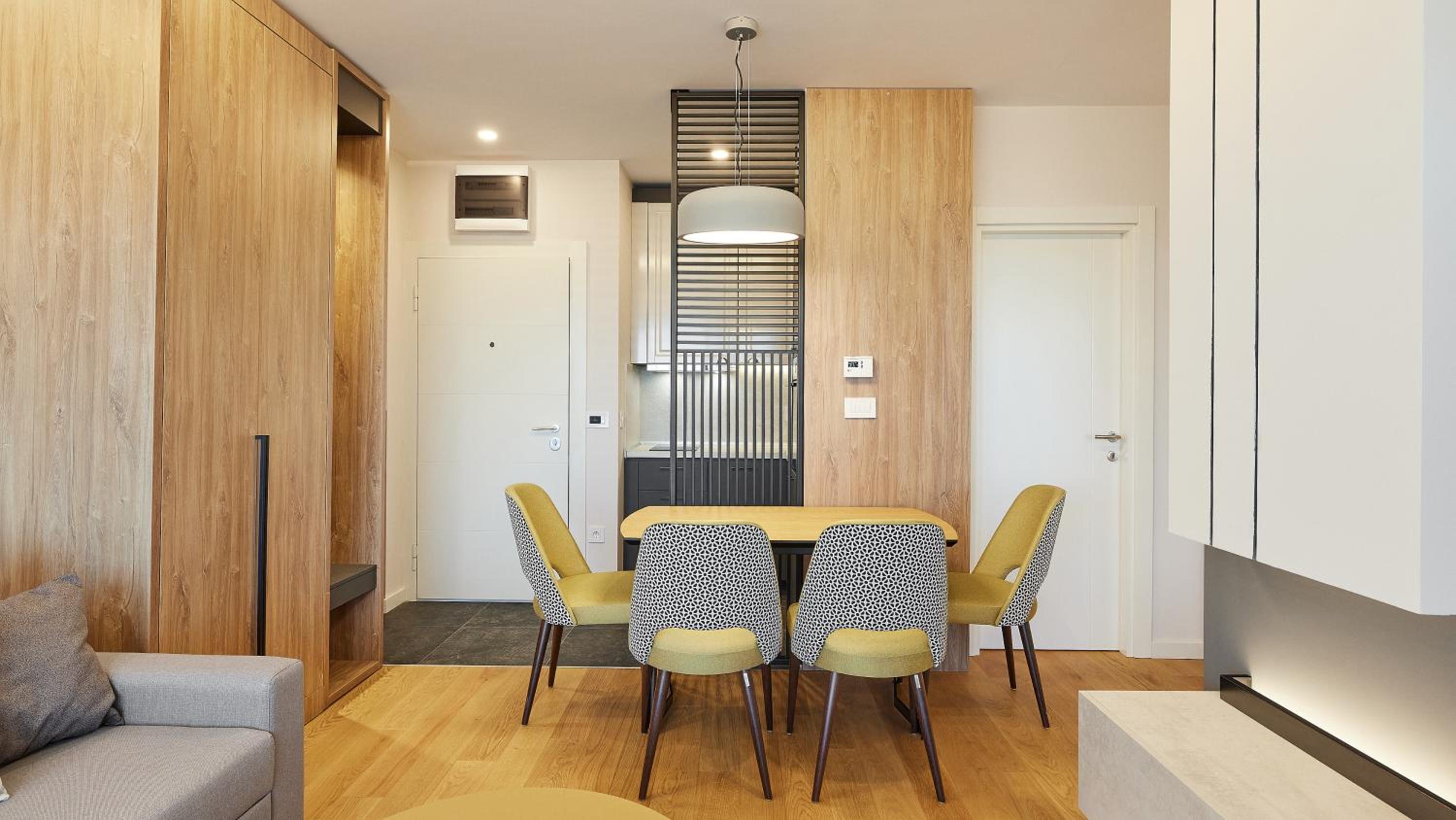 Premium Two-Bedroom Apartment - Photo 8