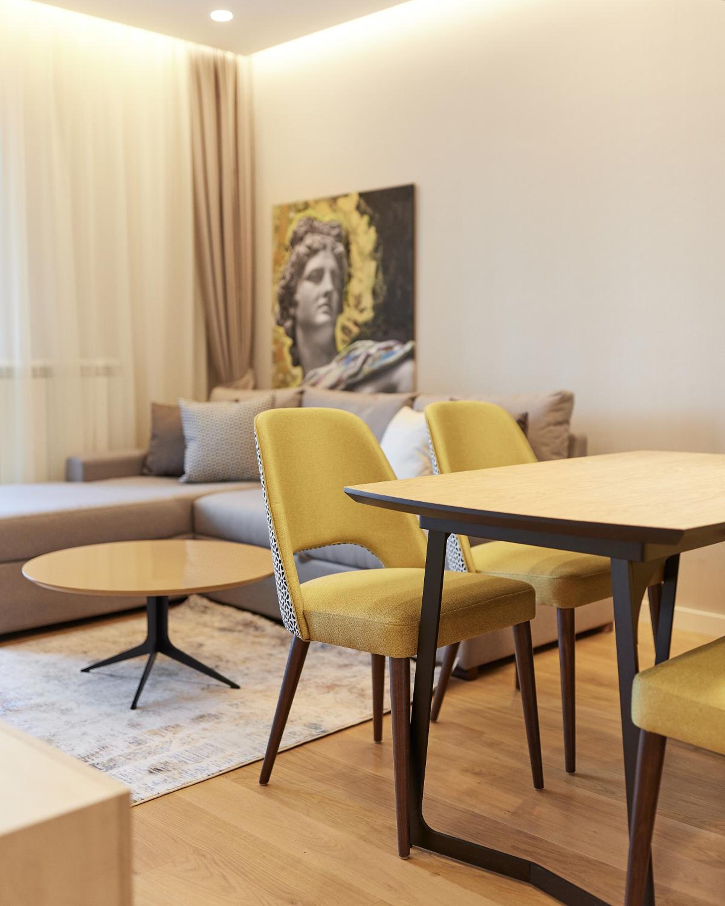Premium One-Bedroom Apartment - Photo 6