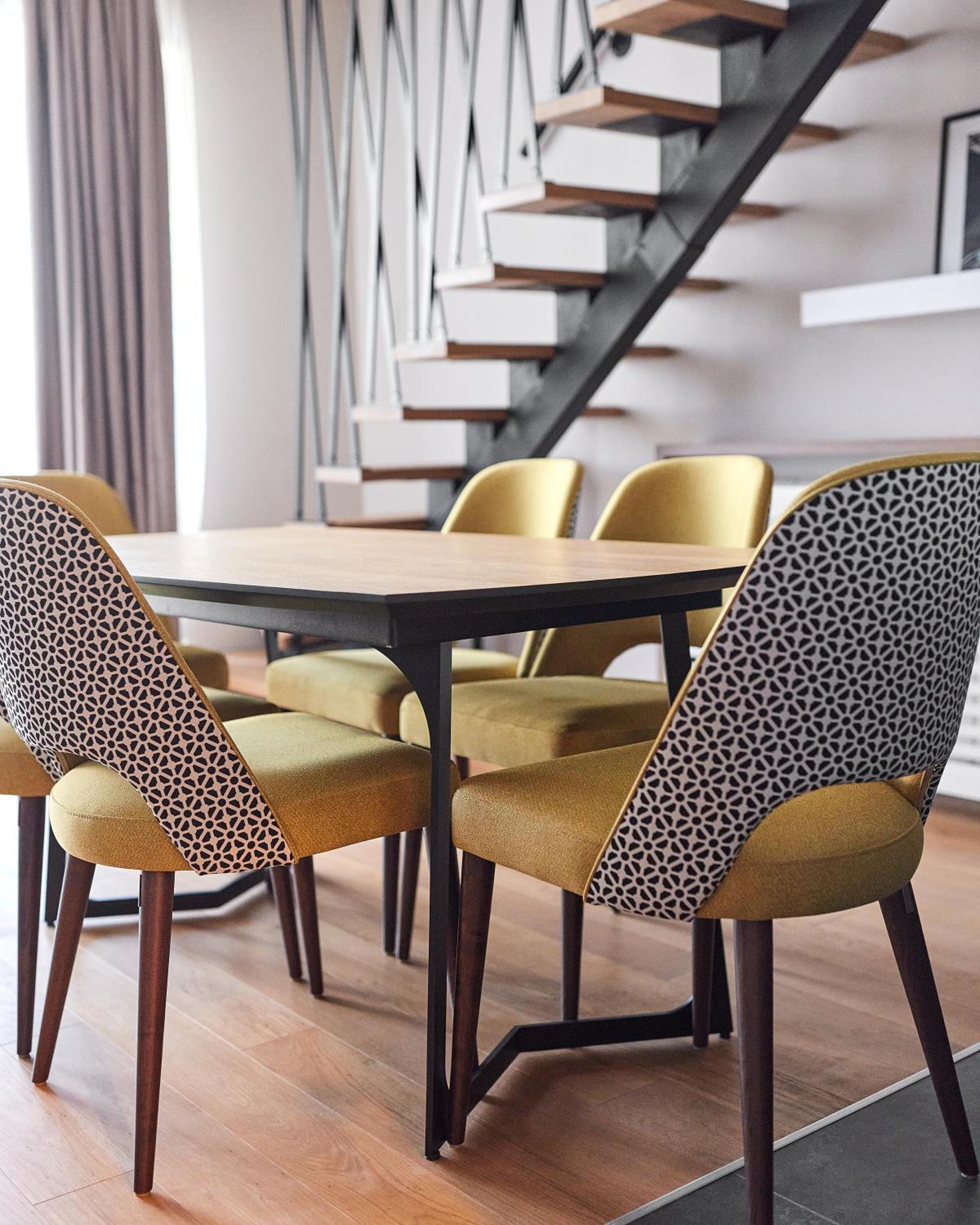 Premium Duplex Two-Bedroom Apartment - Photo 9