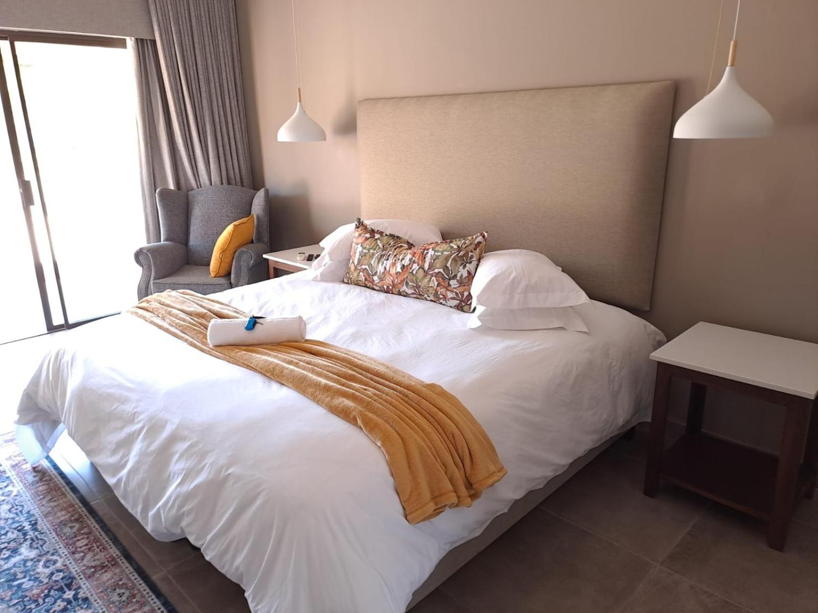 Deluxe King Room photo 2