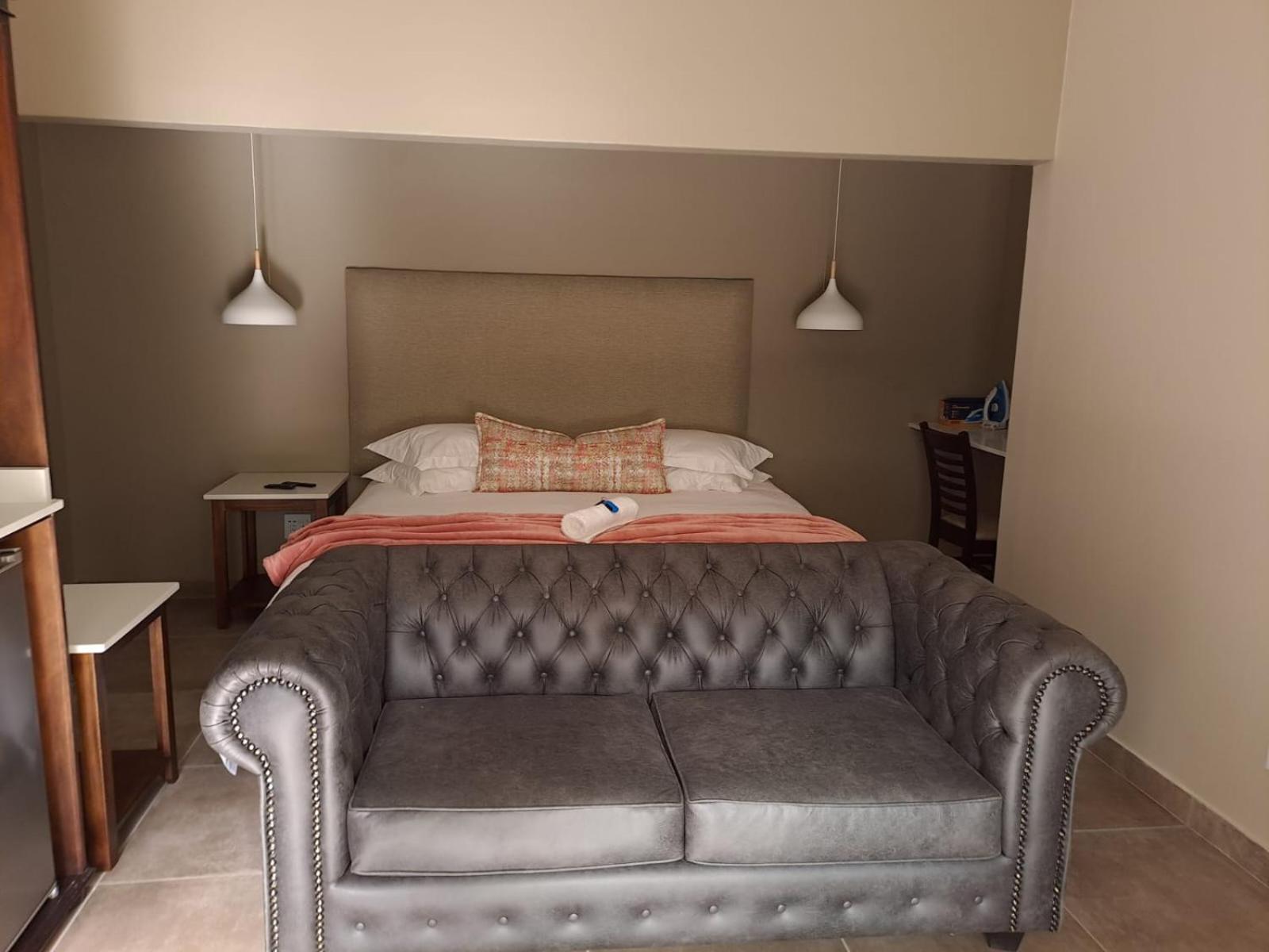 Deluxe King Room photo 1