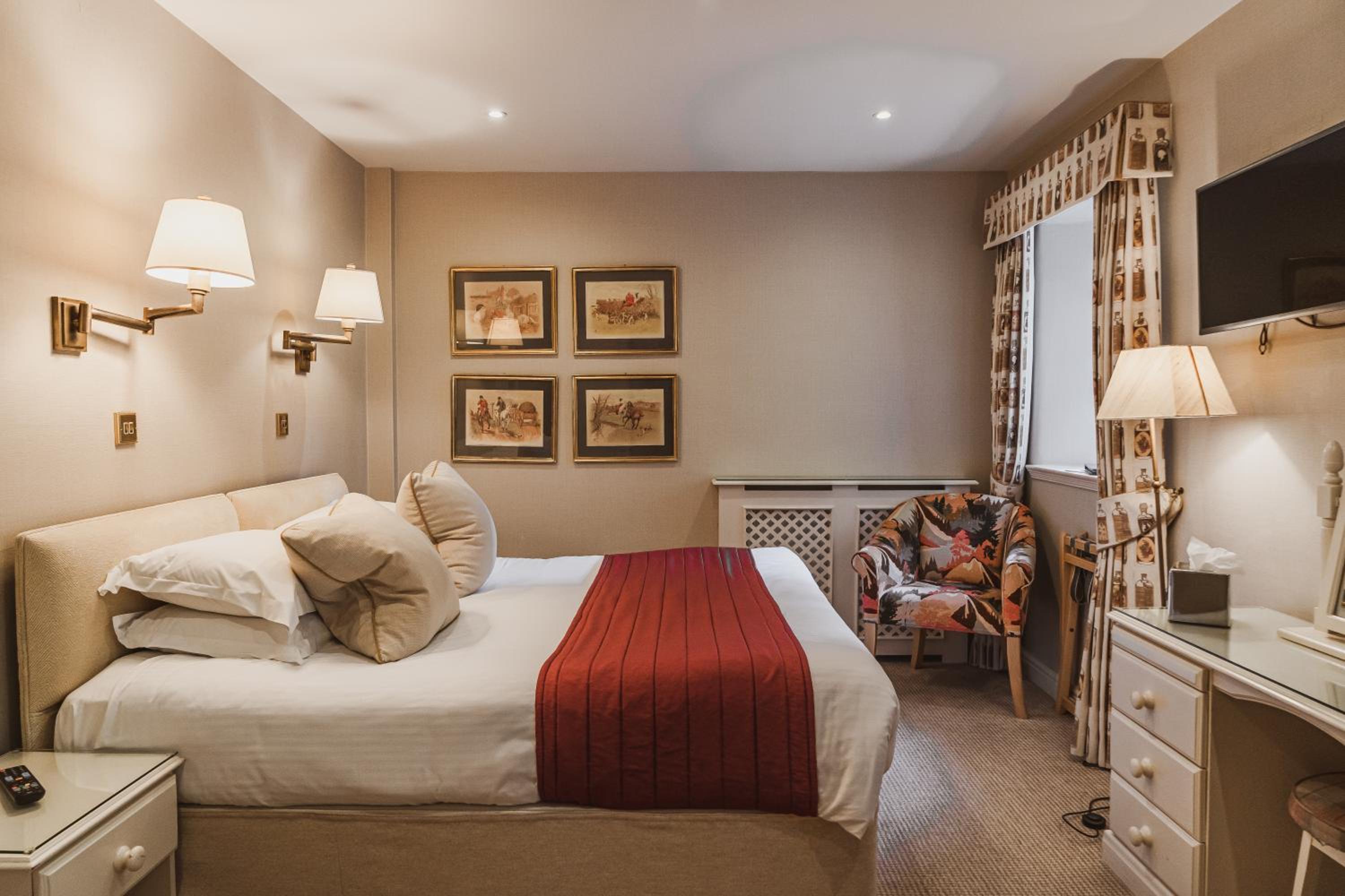 Double Lake View Room