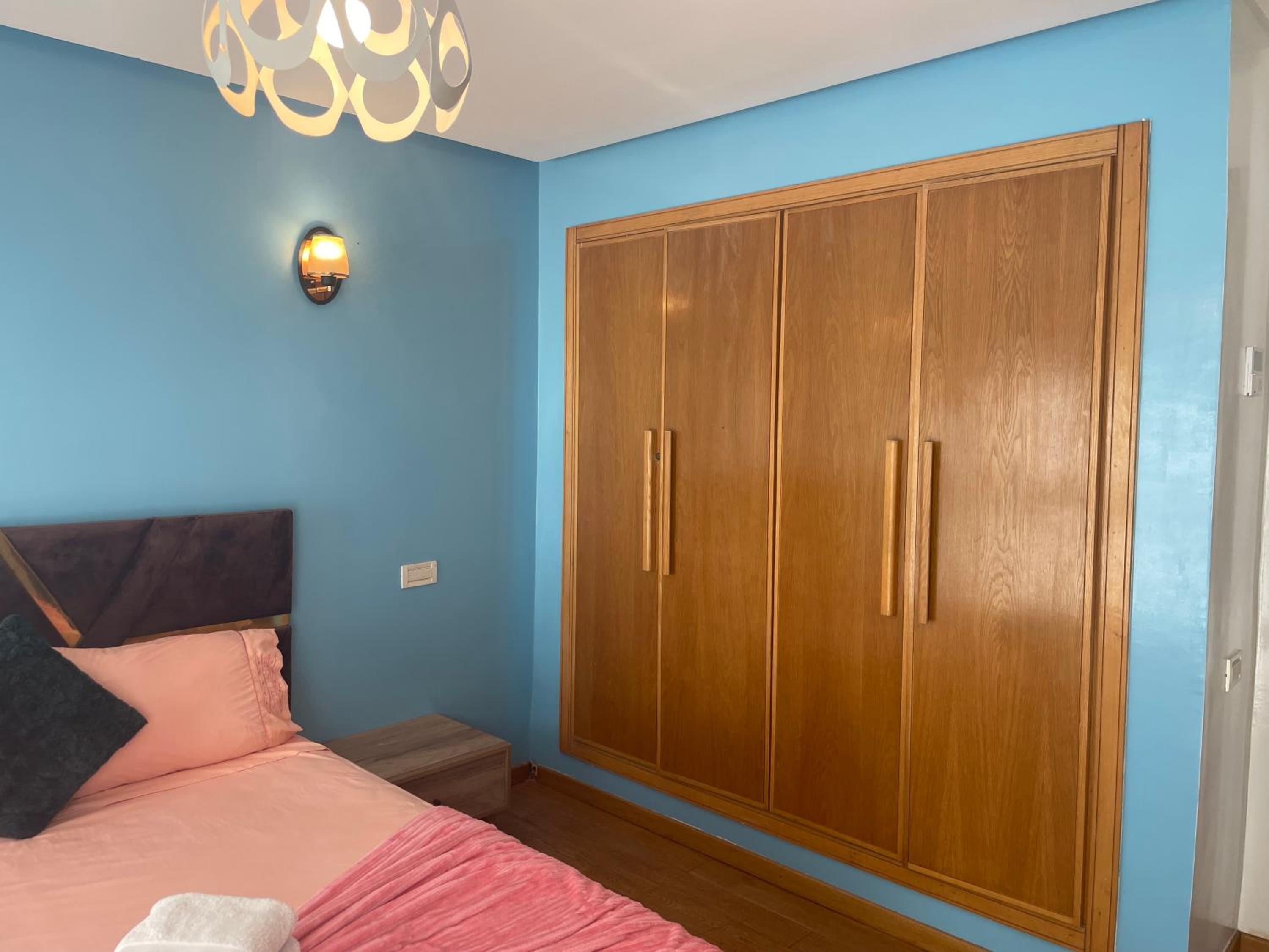 One-Bedroom Apartment - Photo 5