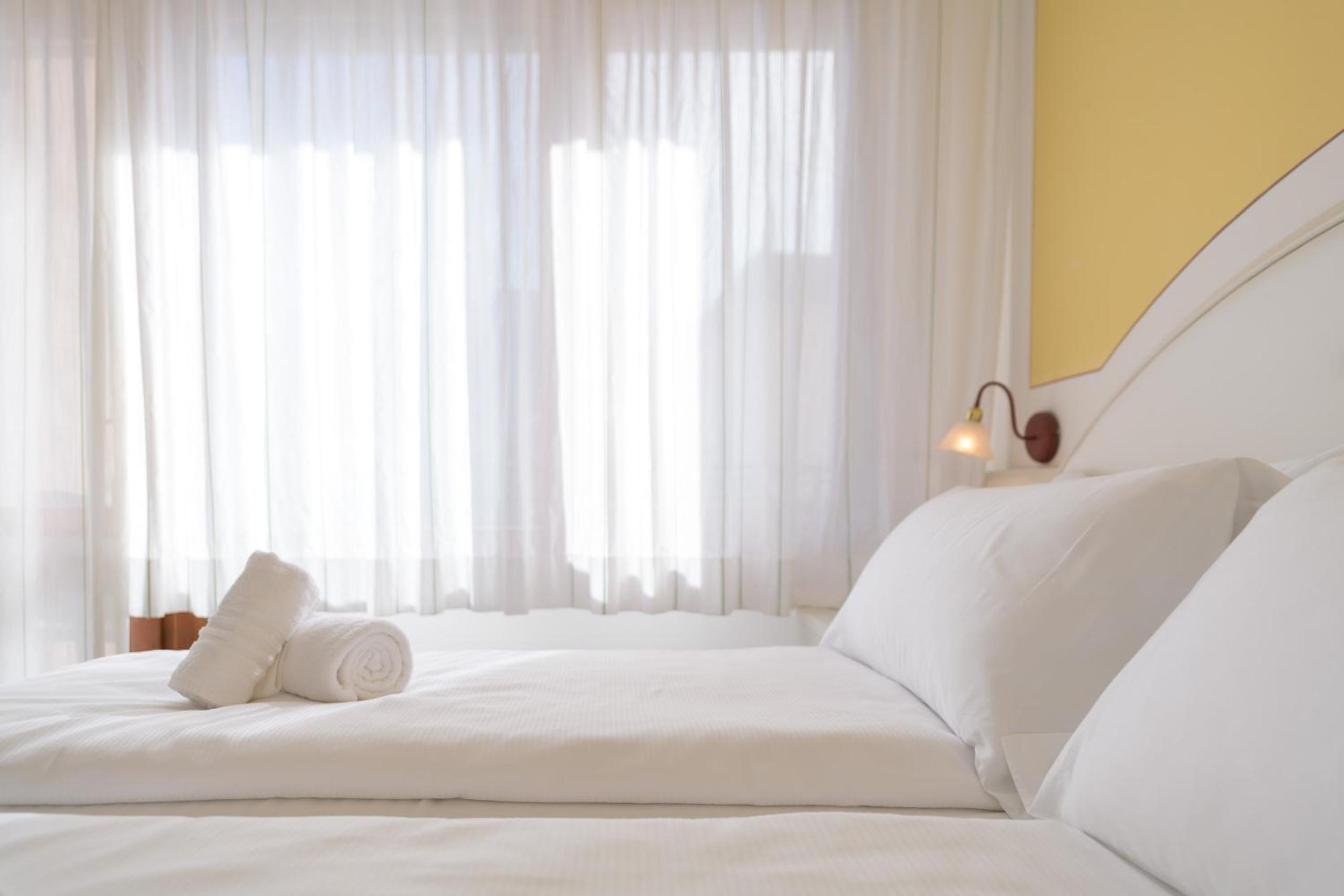 Economy Twin Room
