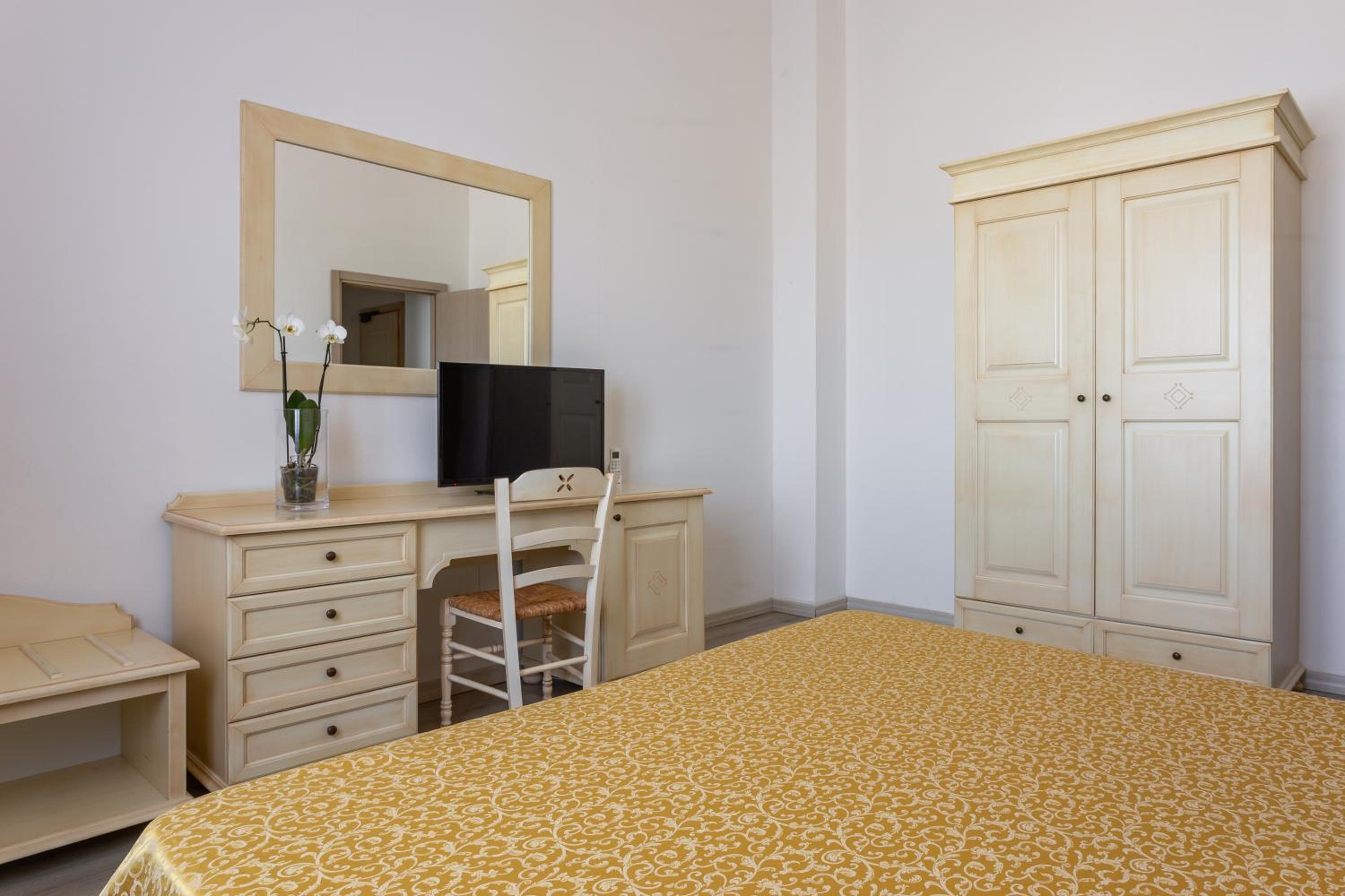 Single Room photo 2