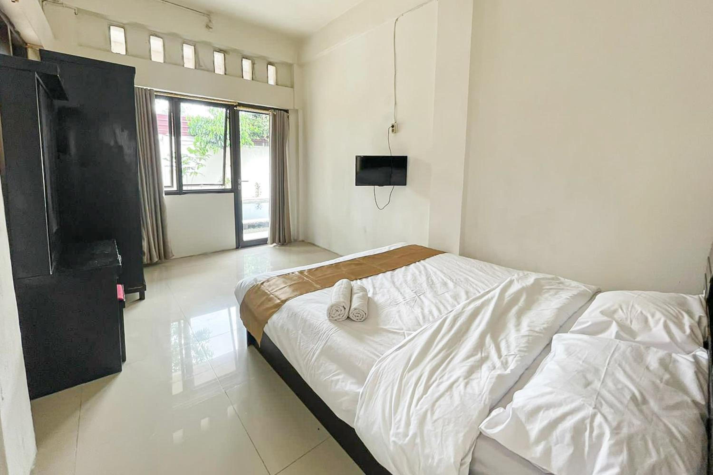 Standard Double Room photo 3