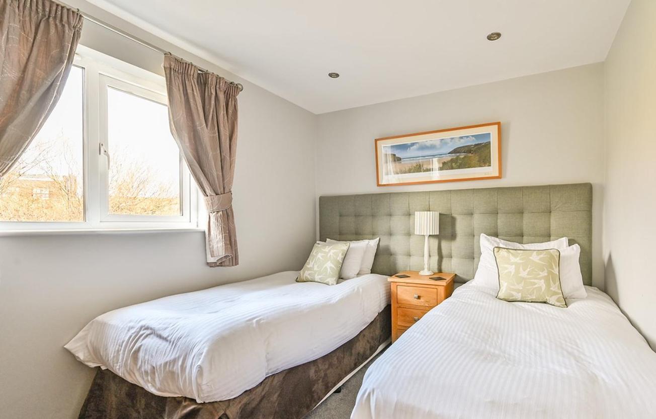 Four-Bedroom House photo 1