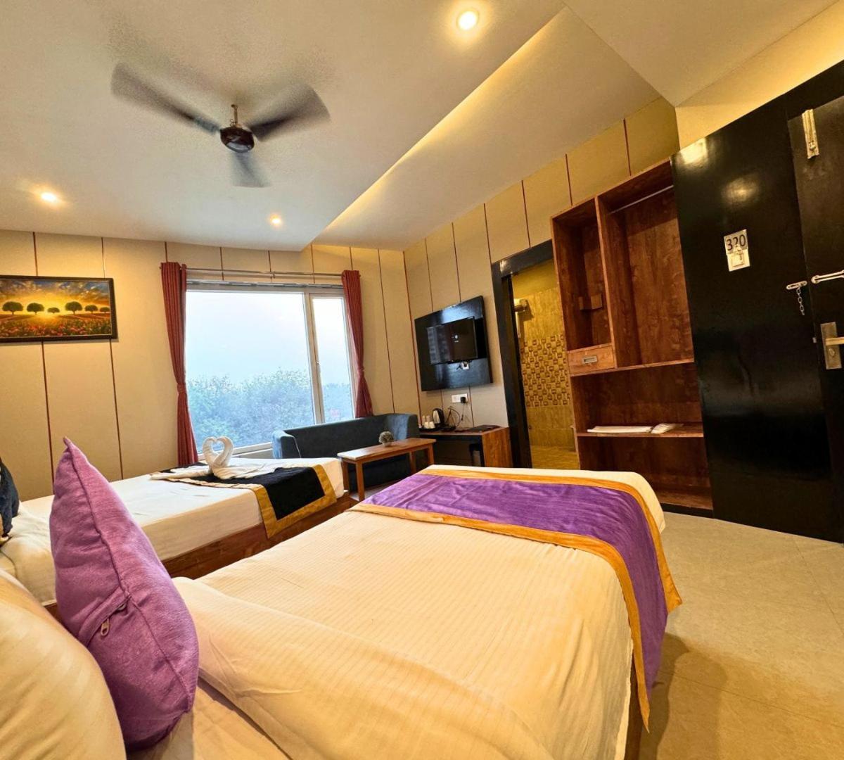 Family Suite - Photo 1