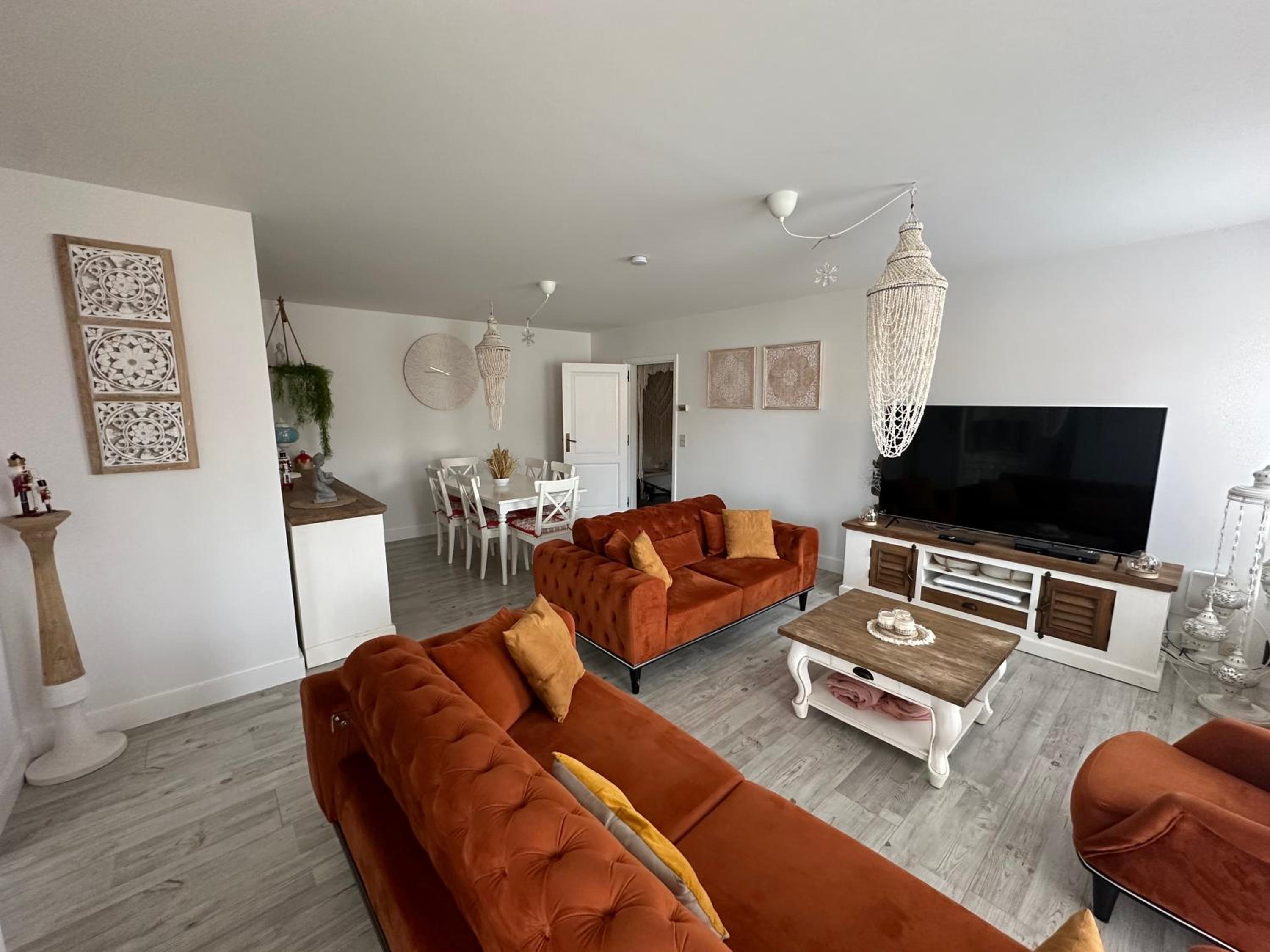 Two-Bedroom Apartment - Photo 8