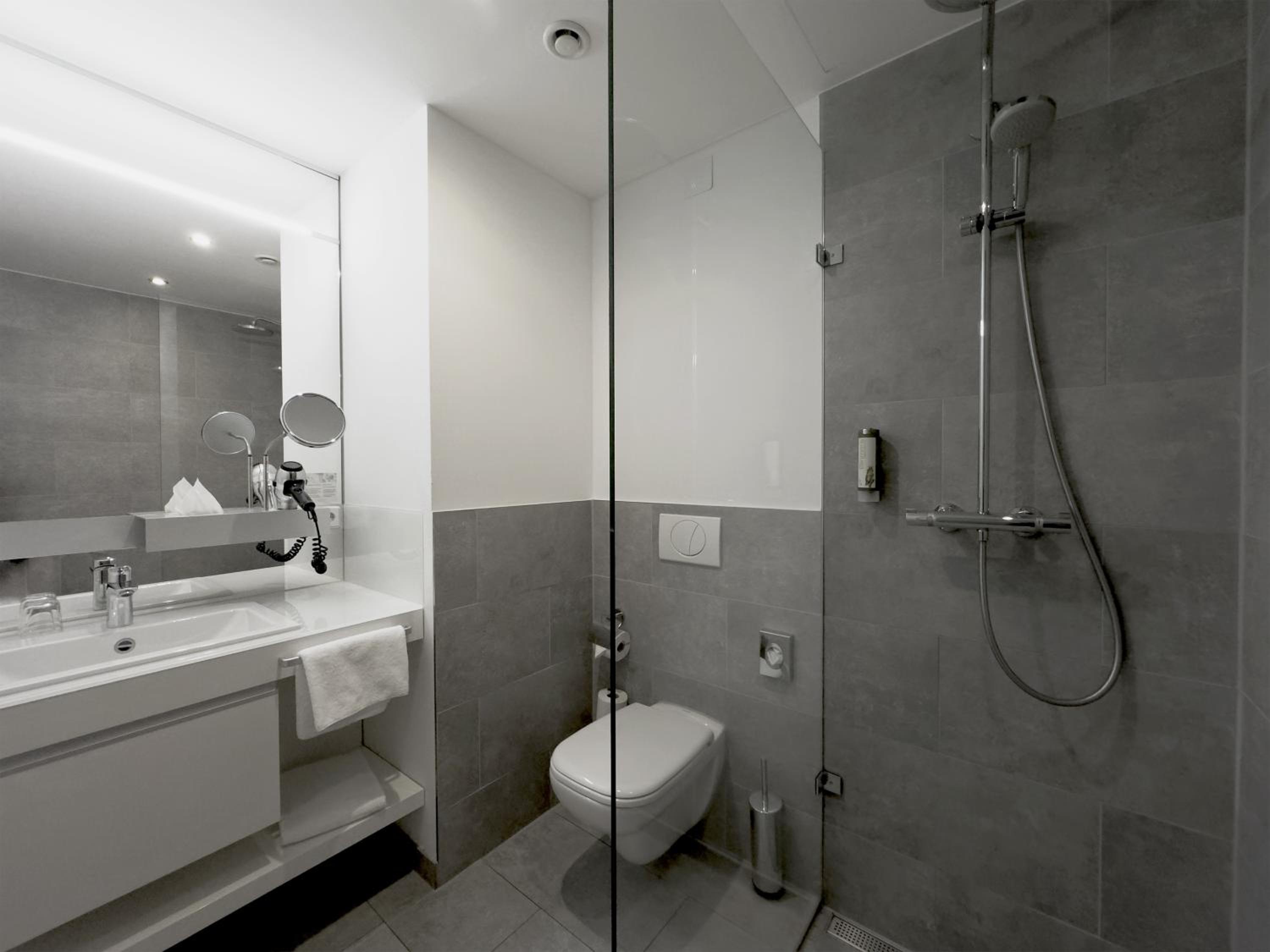 Single Room photo 3