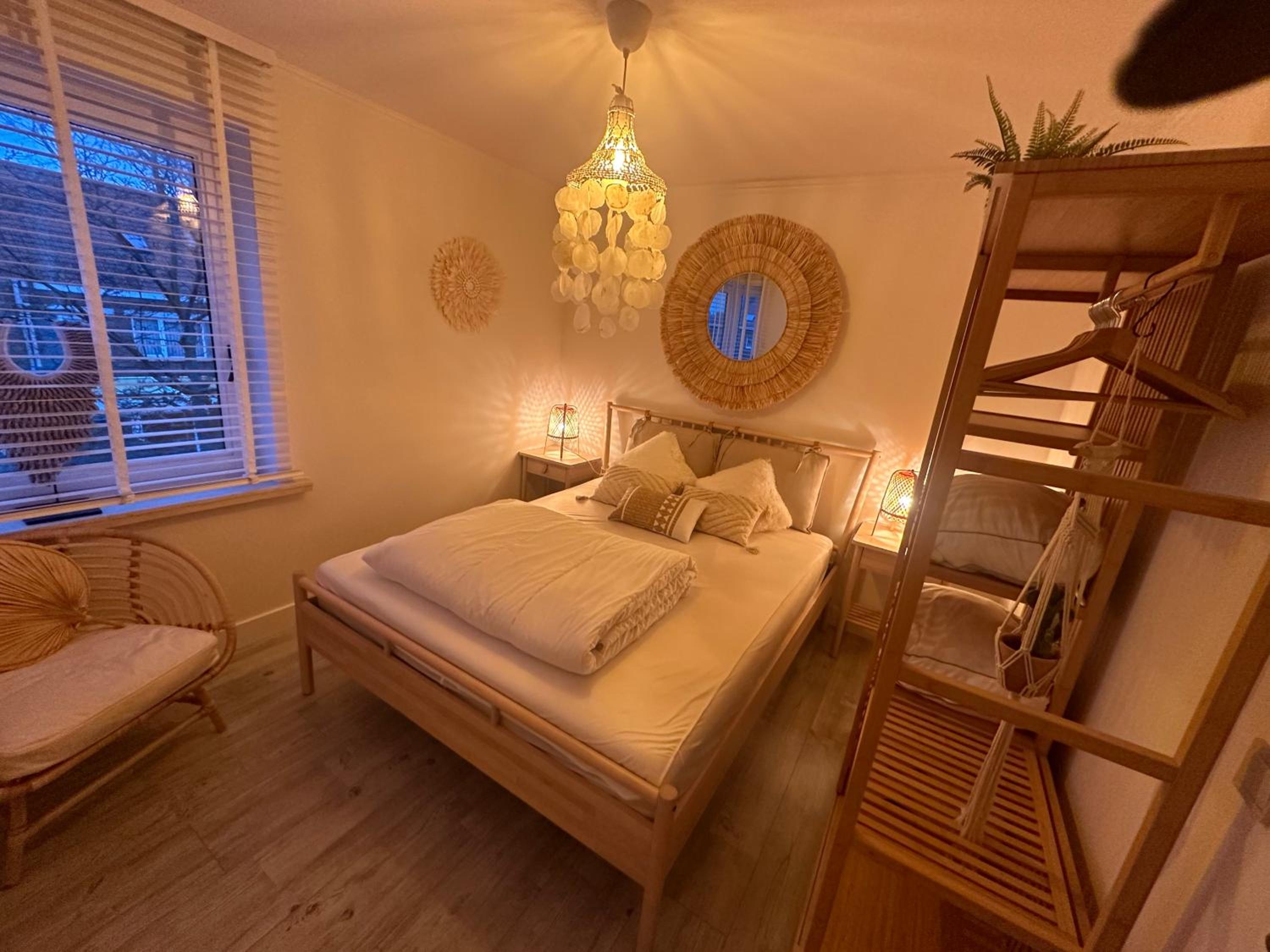 Two-Bedroom Apartment - Photo 9