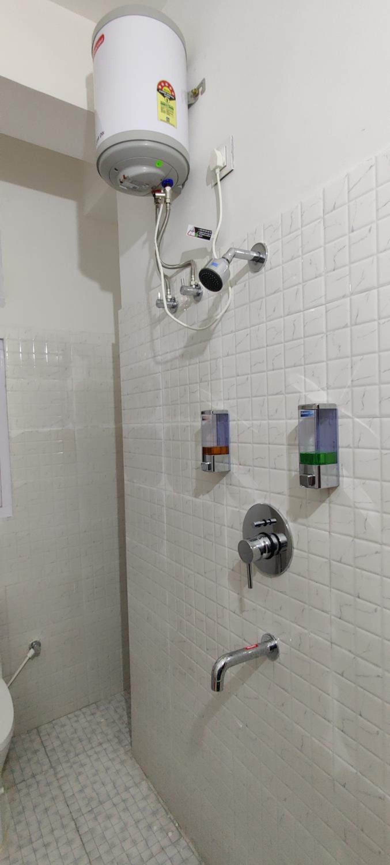 Deluxe Quadruple Room - Photo 2