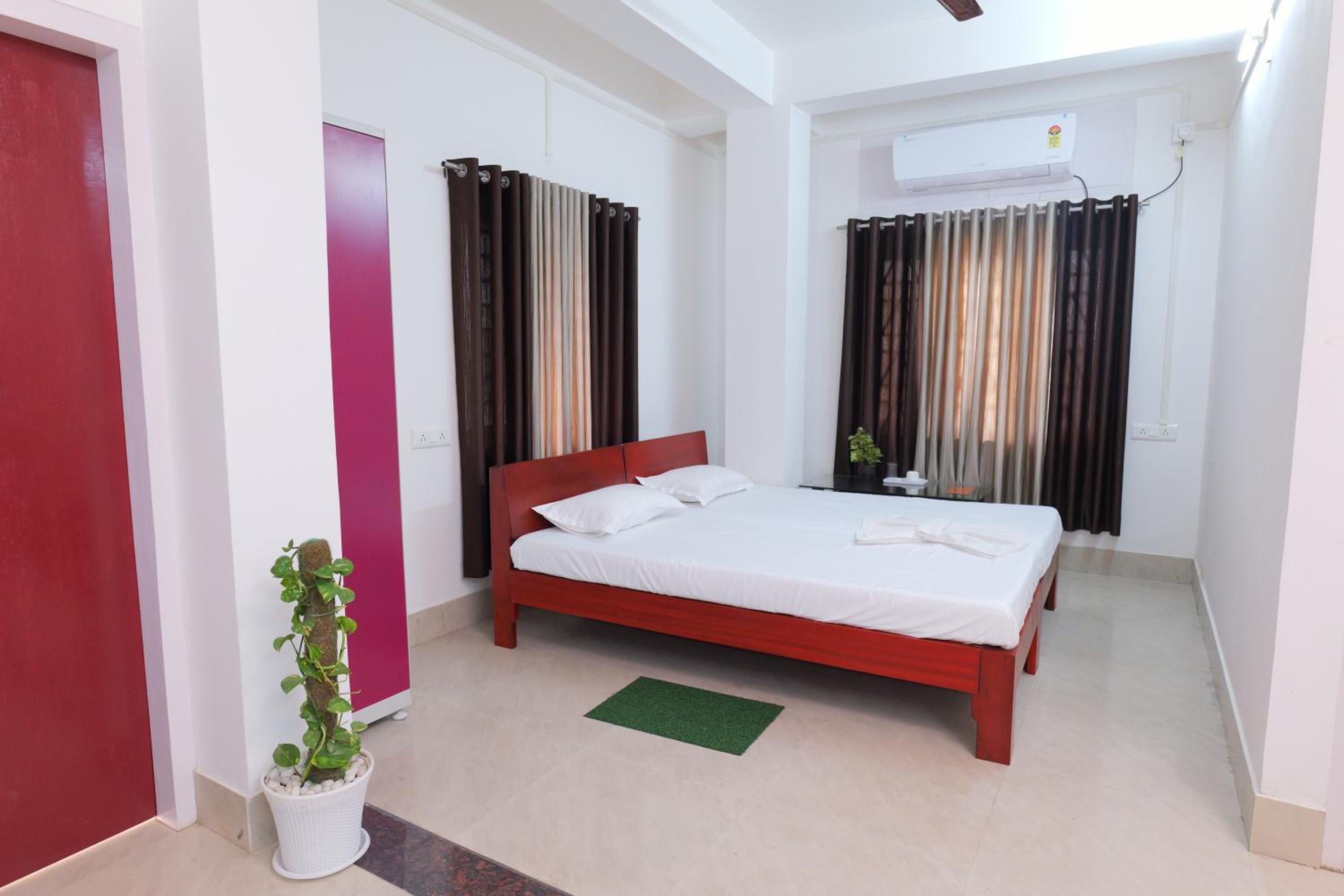 Deluxe Quadruple Room - Photo 4