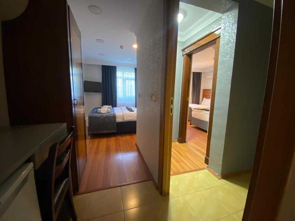 Two-Bedroom Apartment photo 2