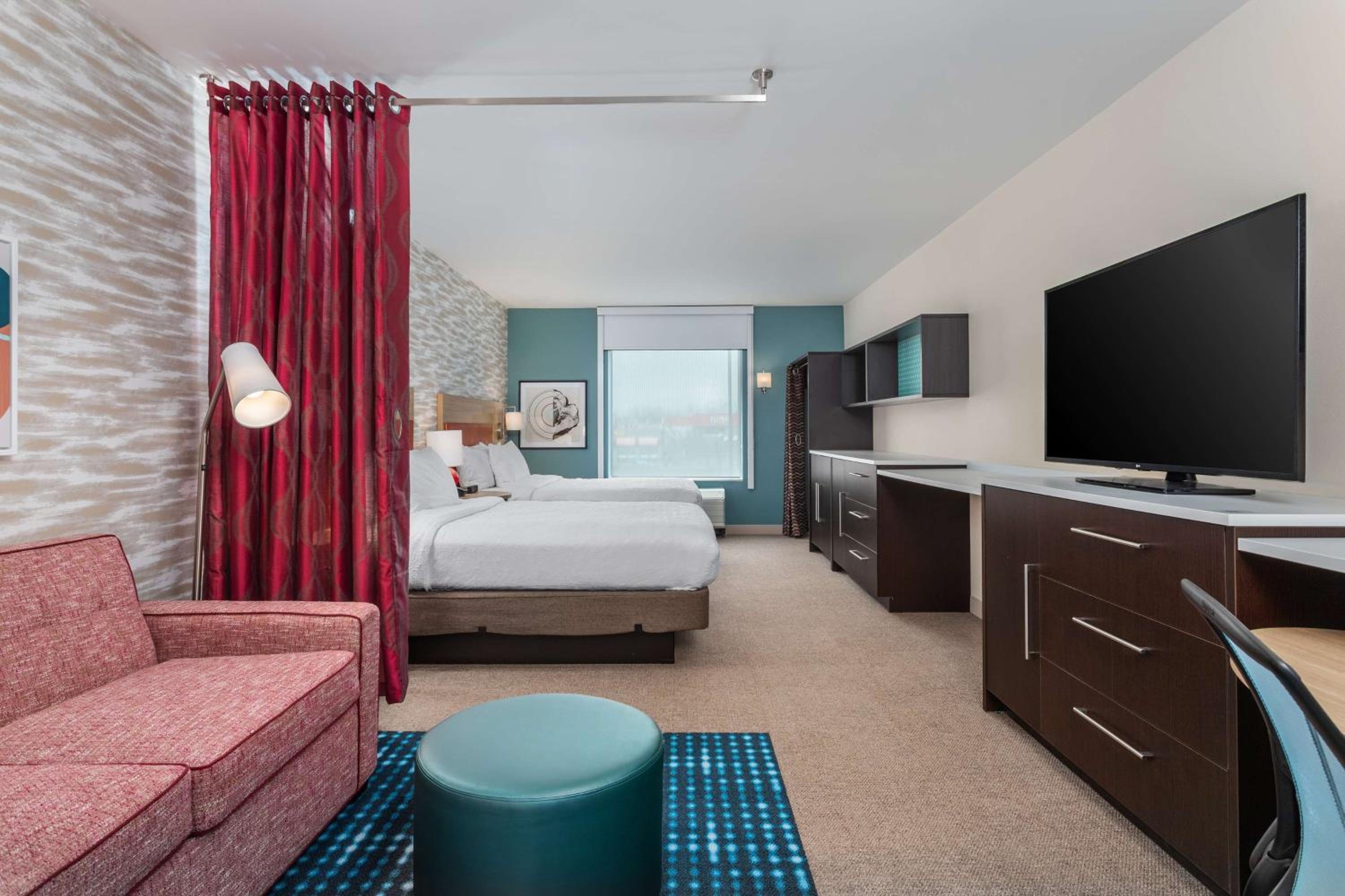 Studio Suite with Two Queen Beds - Photo 1