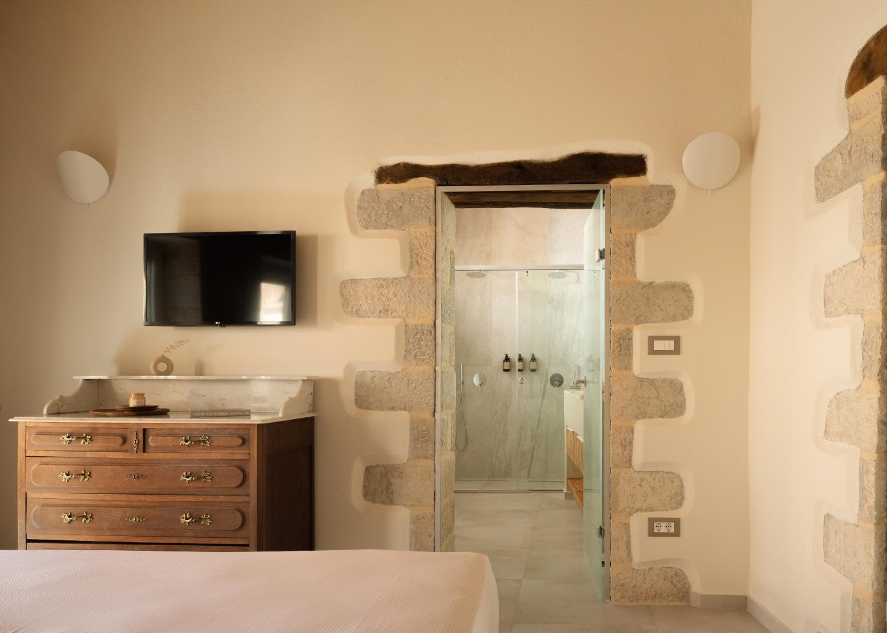 Villa with Private Pool photo 2