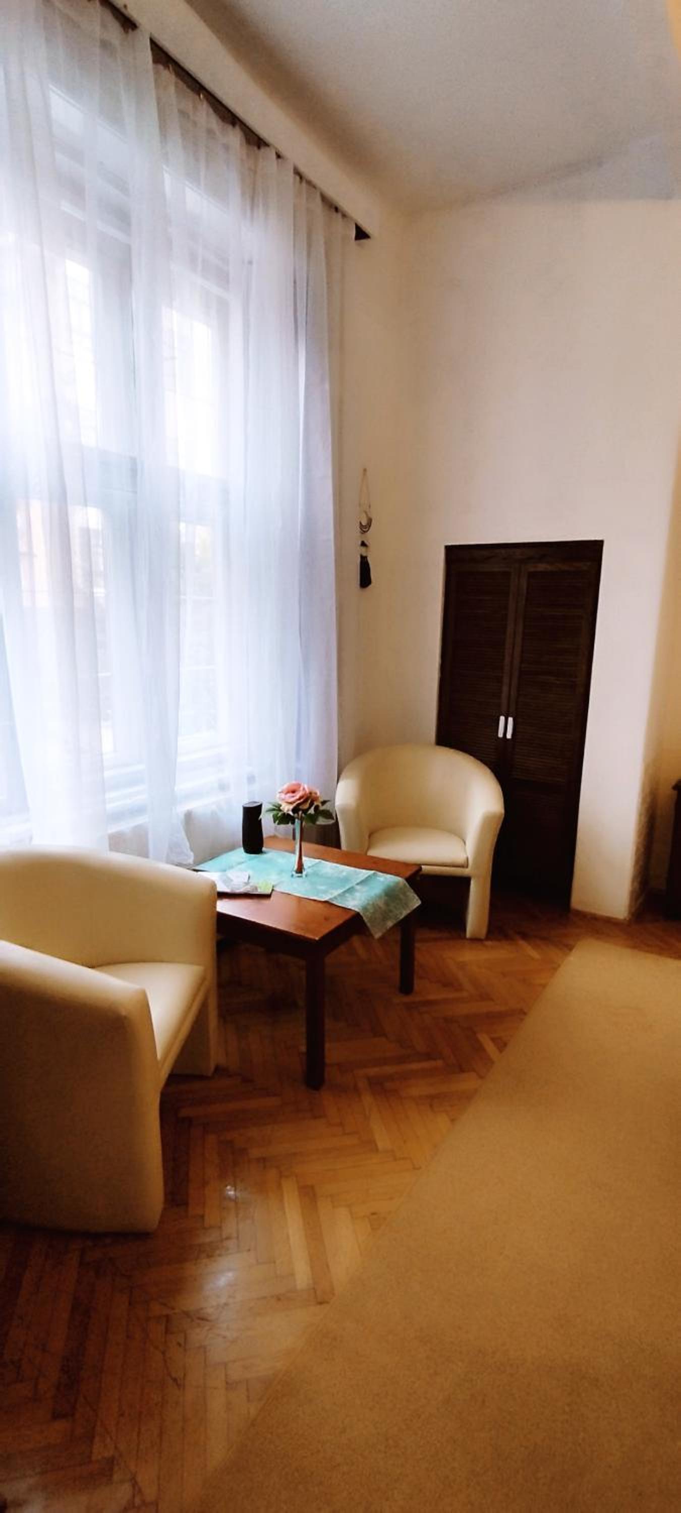 Deluxe Double Room with Extra Bed photo 3