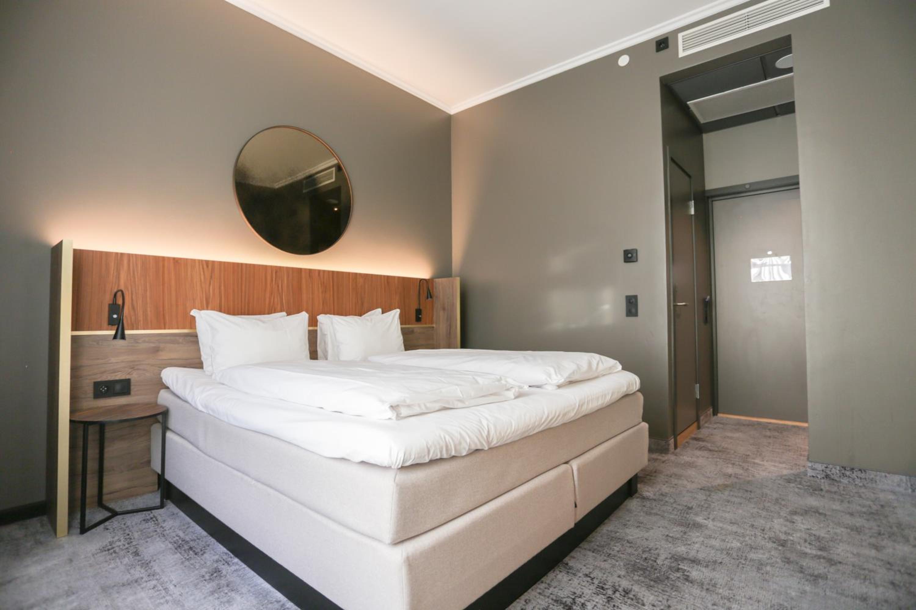 Cozy Small Double Room